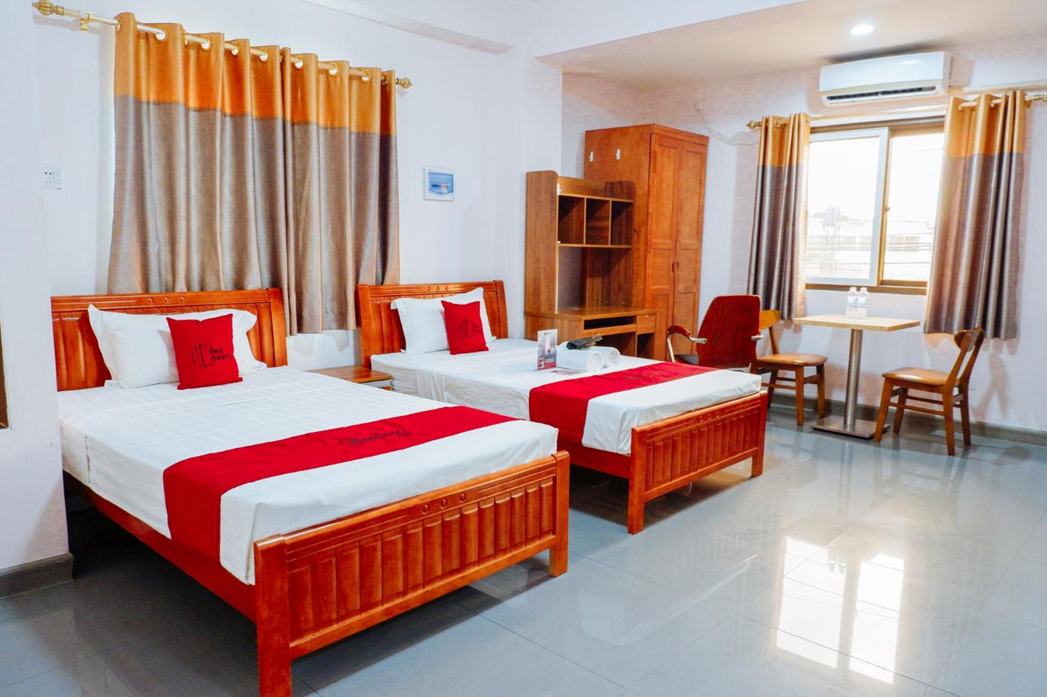 Deluxe Twin Room - Photo 7