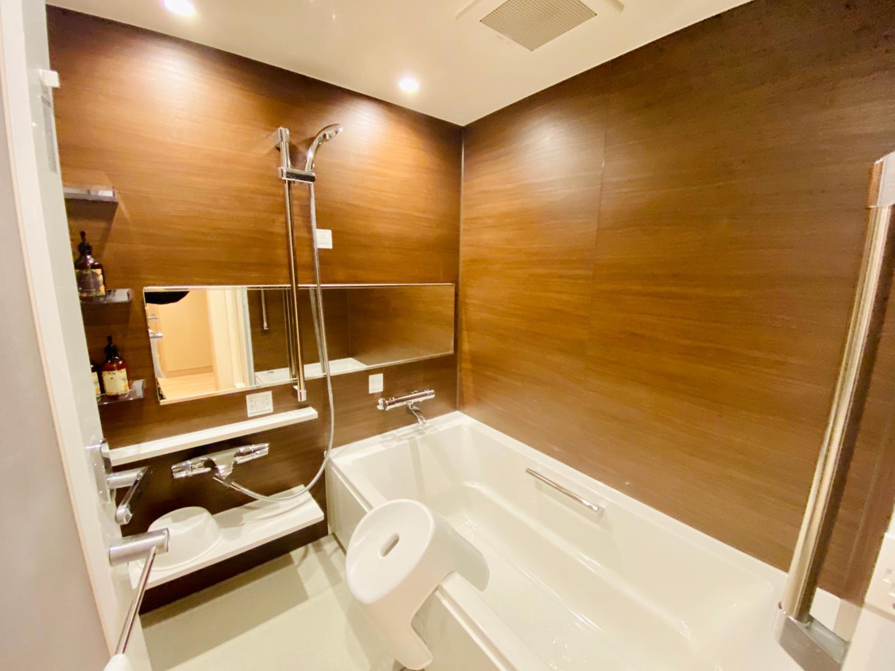 Superior Twin Room with City View photo 3