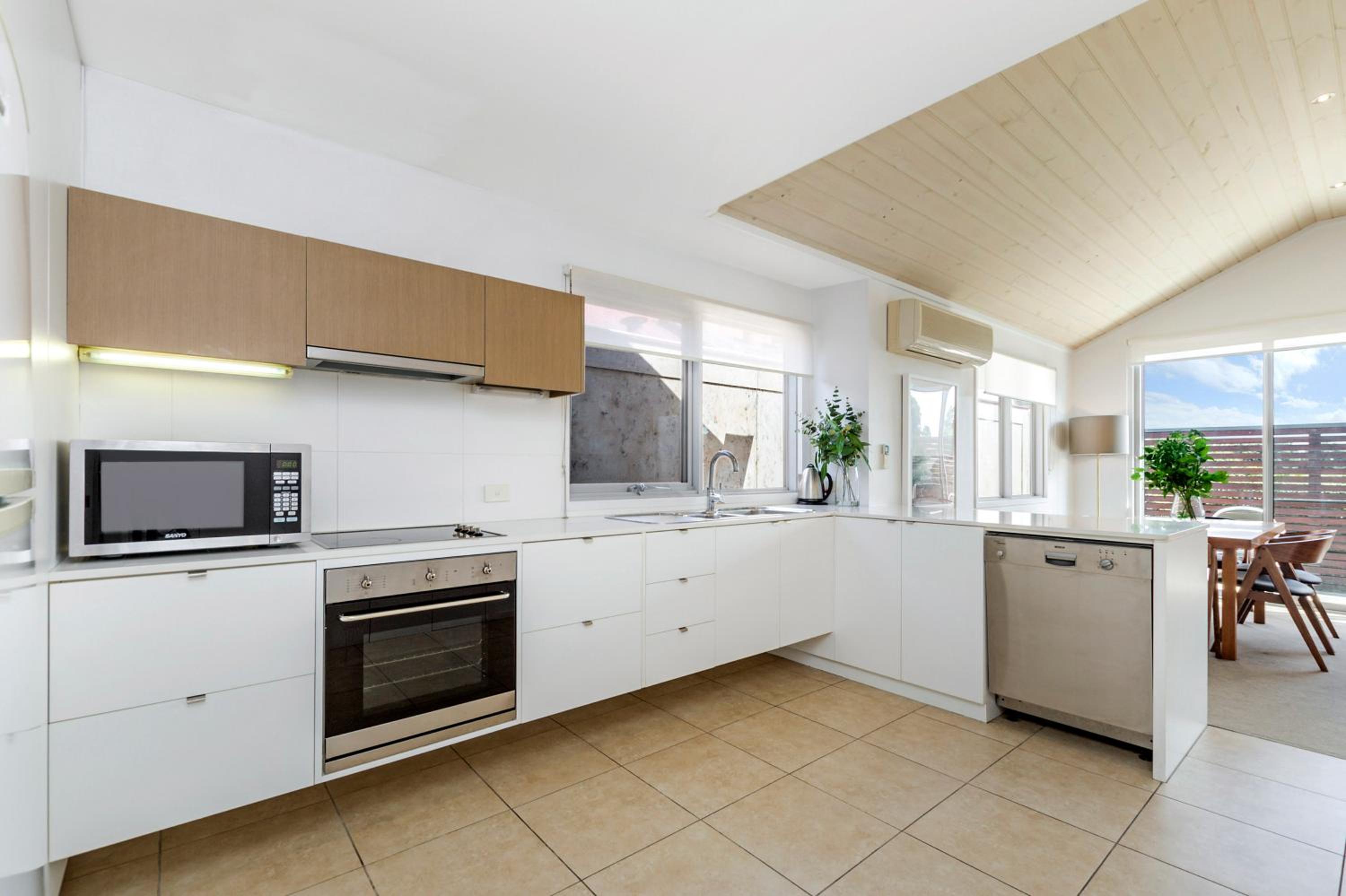 Two-Bedroom Apartment - Photo 8