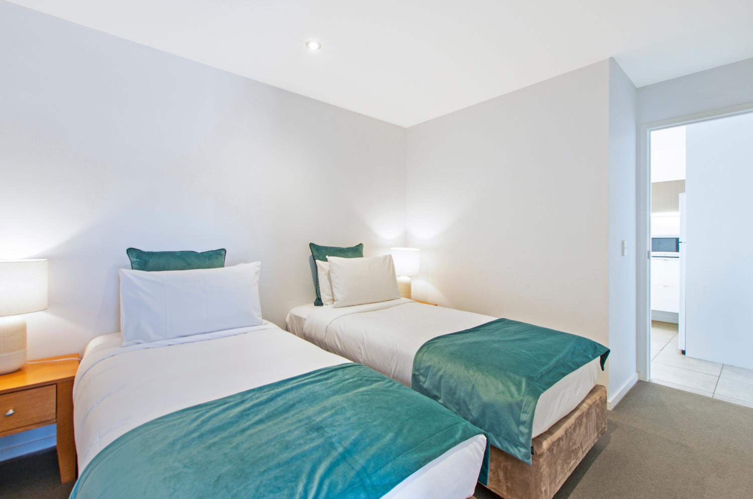 Two-Bedroom Apartment - Photo 3