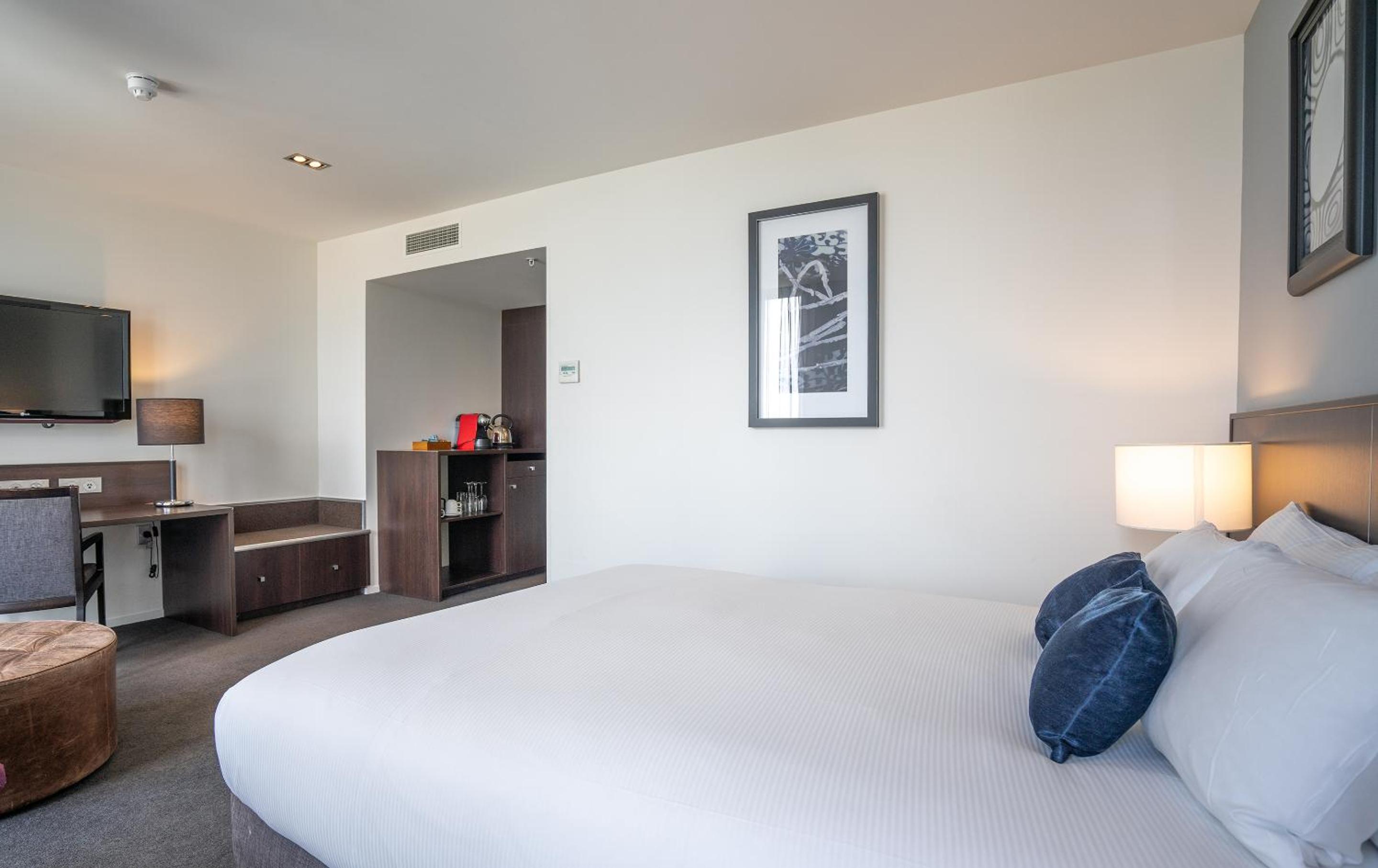 Executive King Room - Photo 4