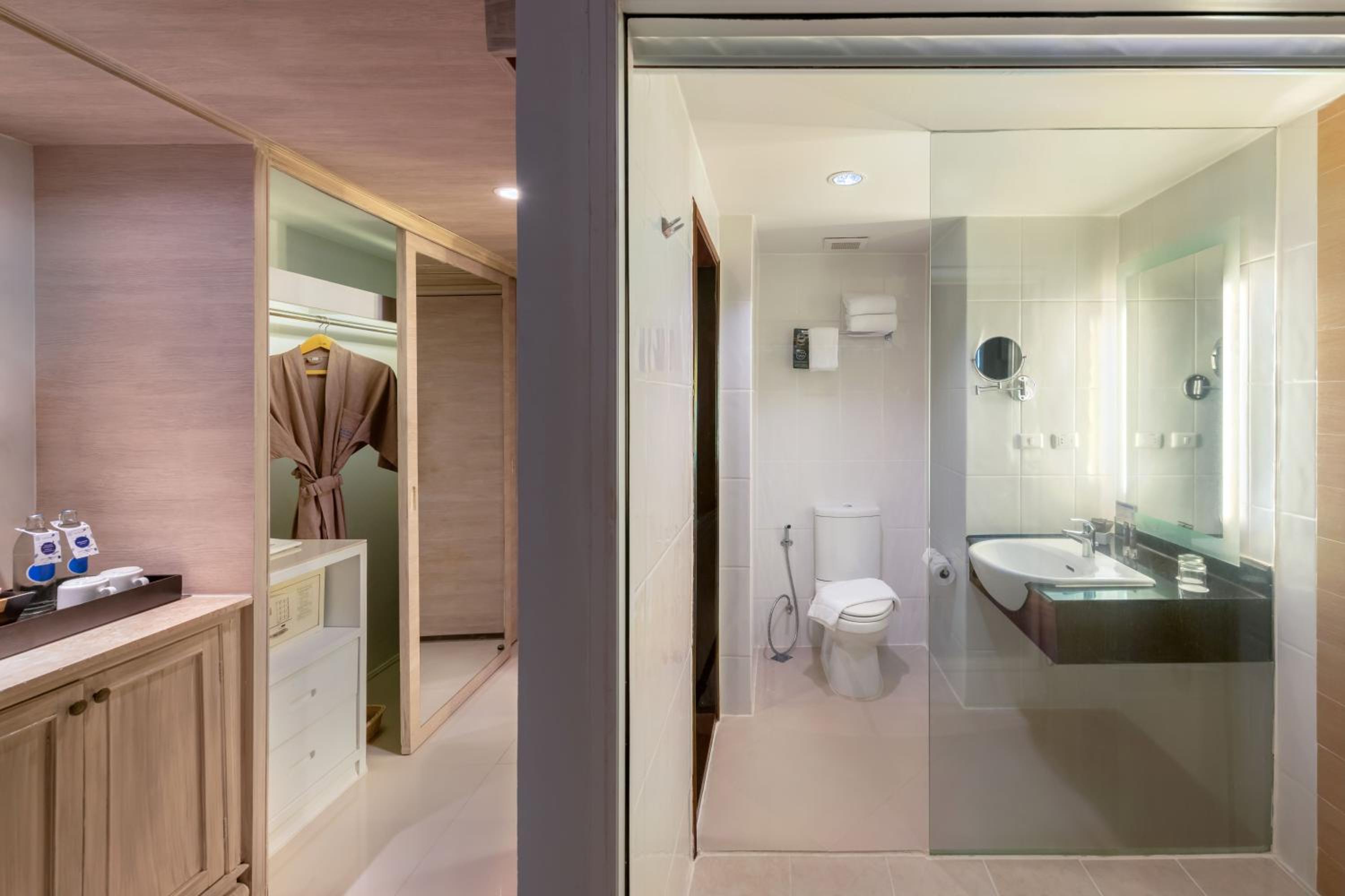 Superior Room, 1 Double Bed - Photo 10