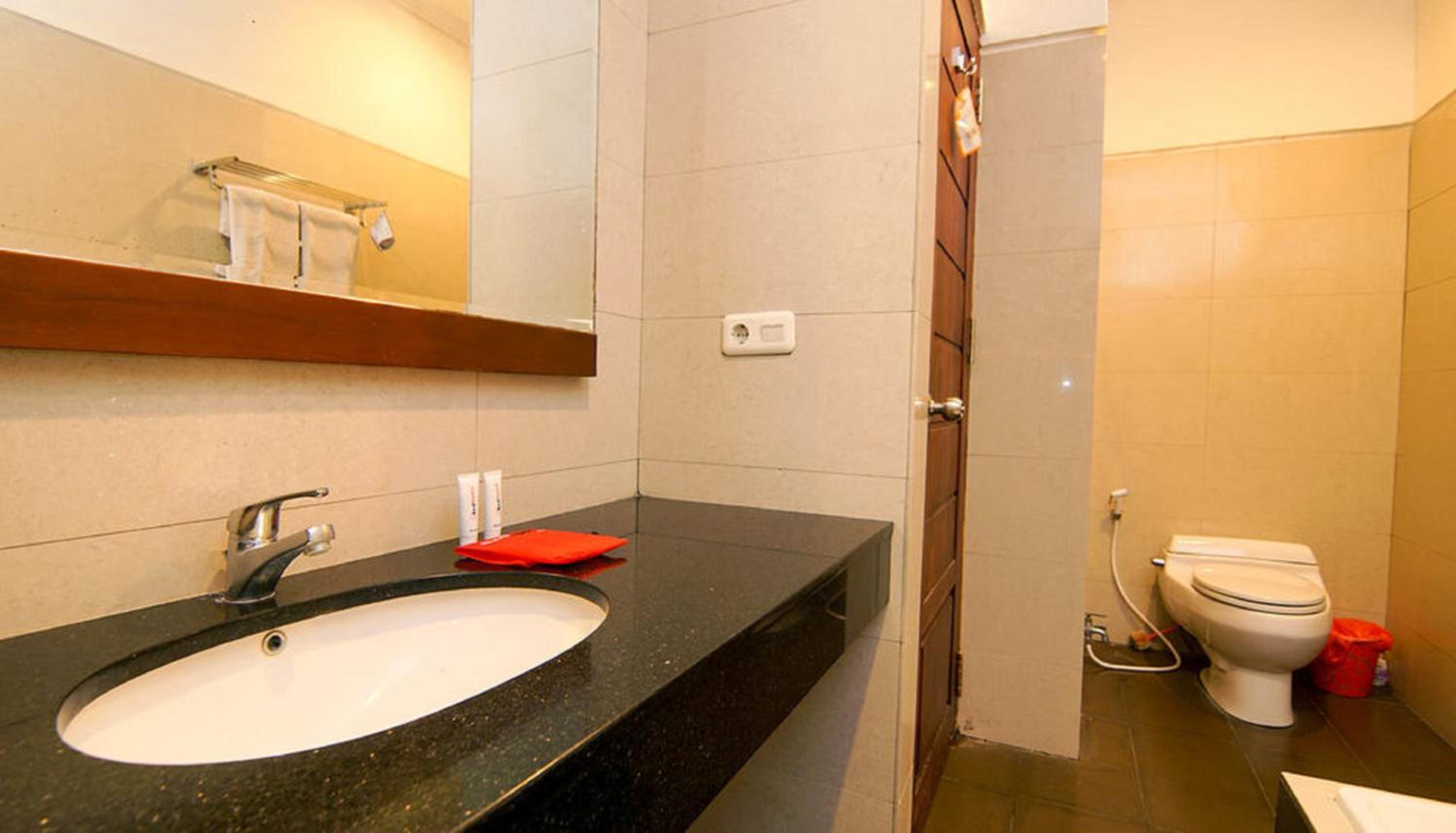 Superior Double or Twin Room - Photo 7