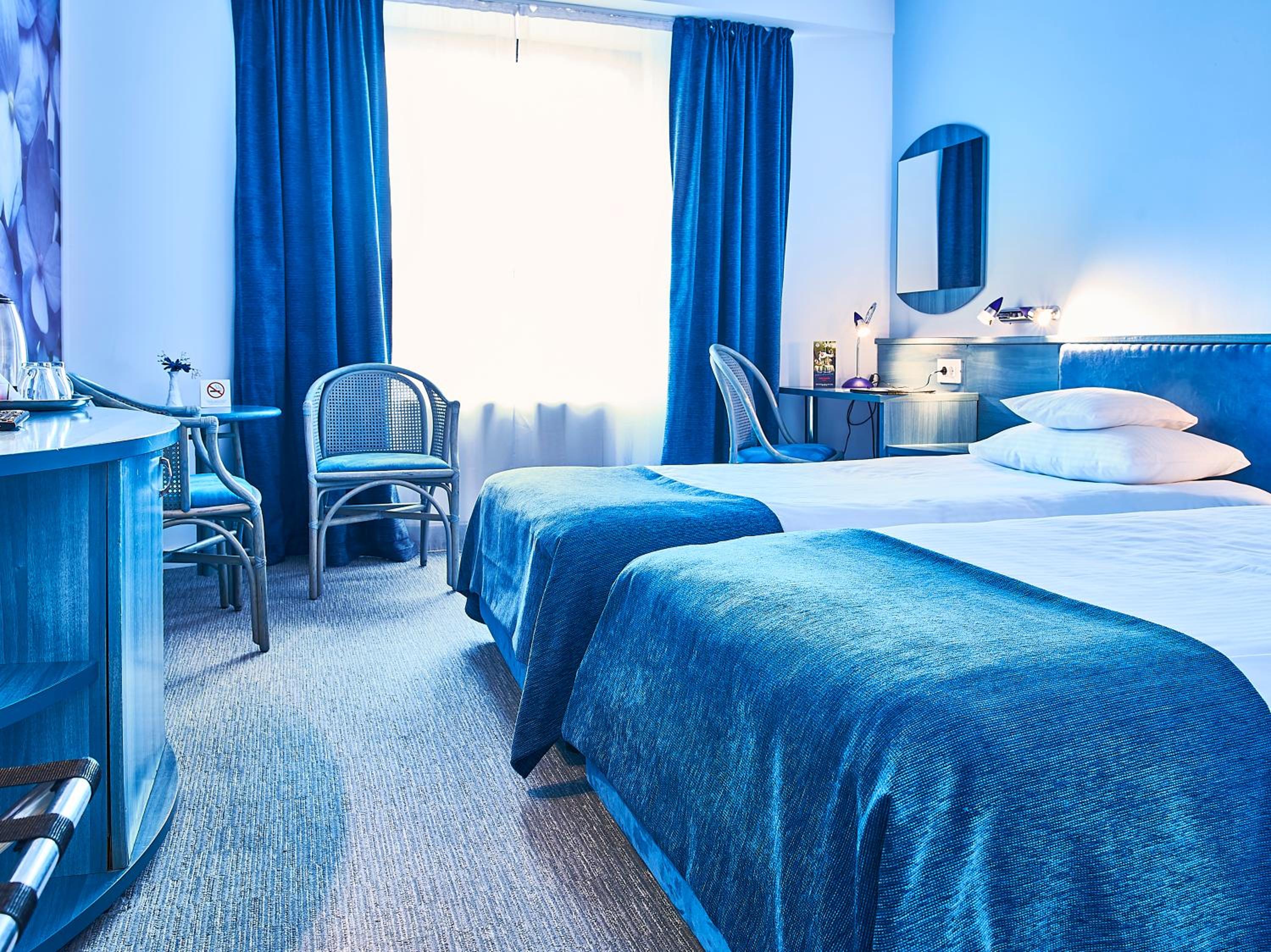 Standard Twin Room - Photo 1