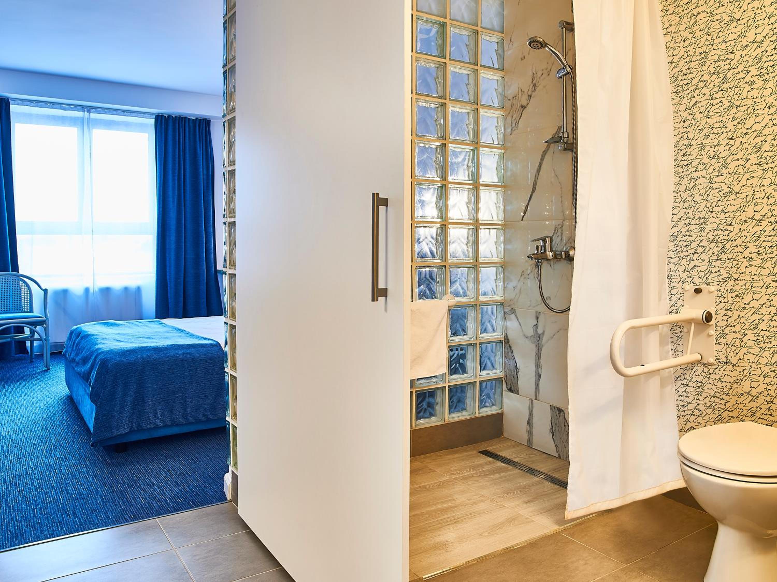 Standard Double Room - Photo 6