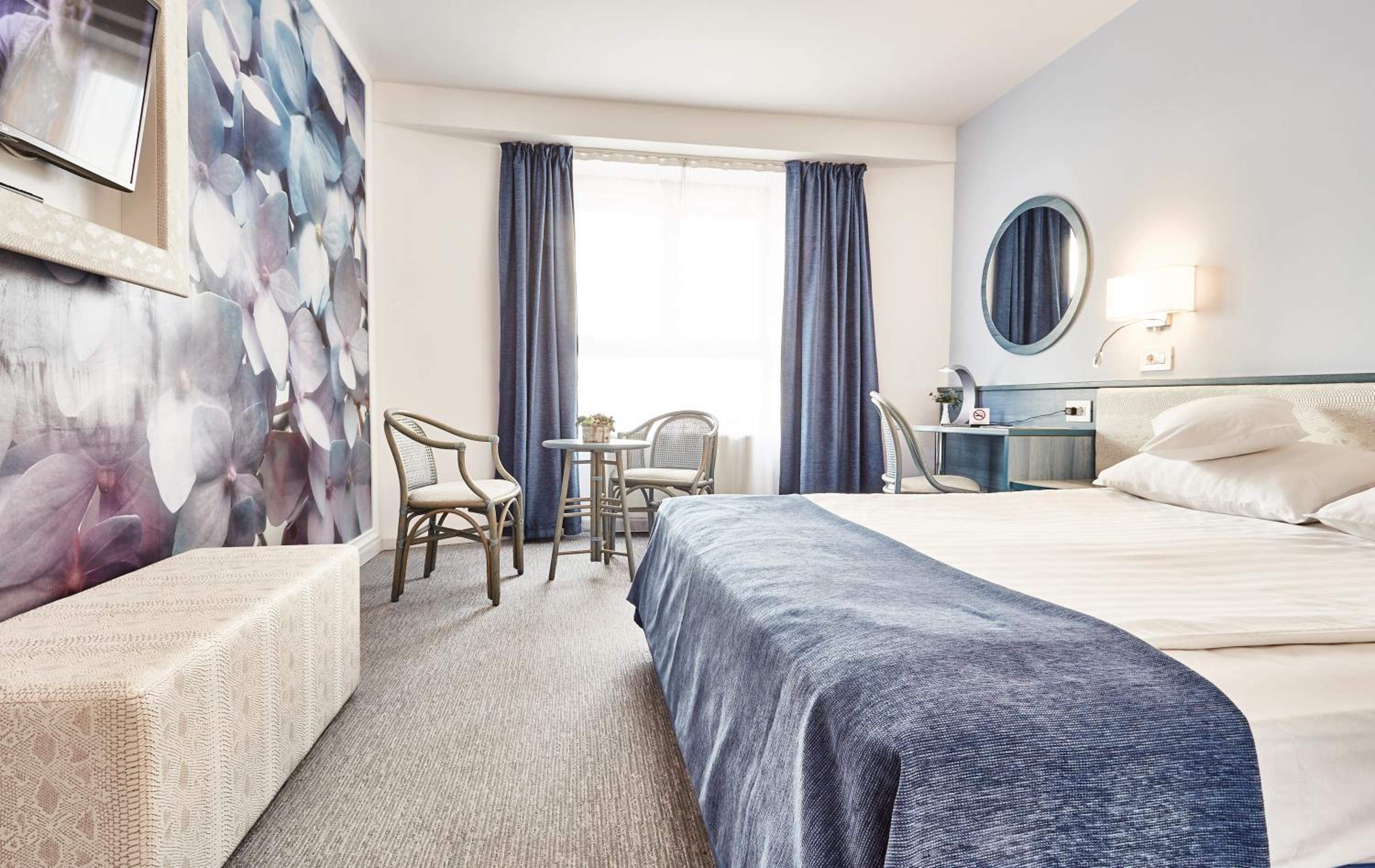 Standard Double Room - Photo 4