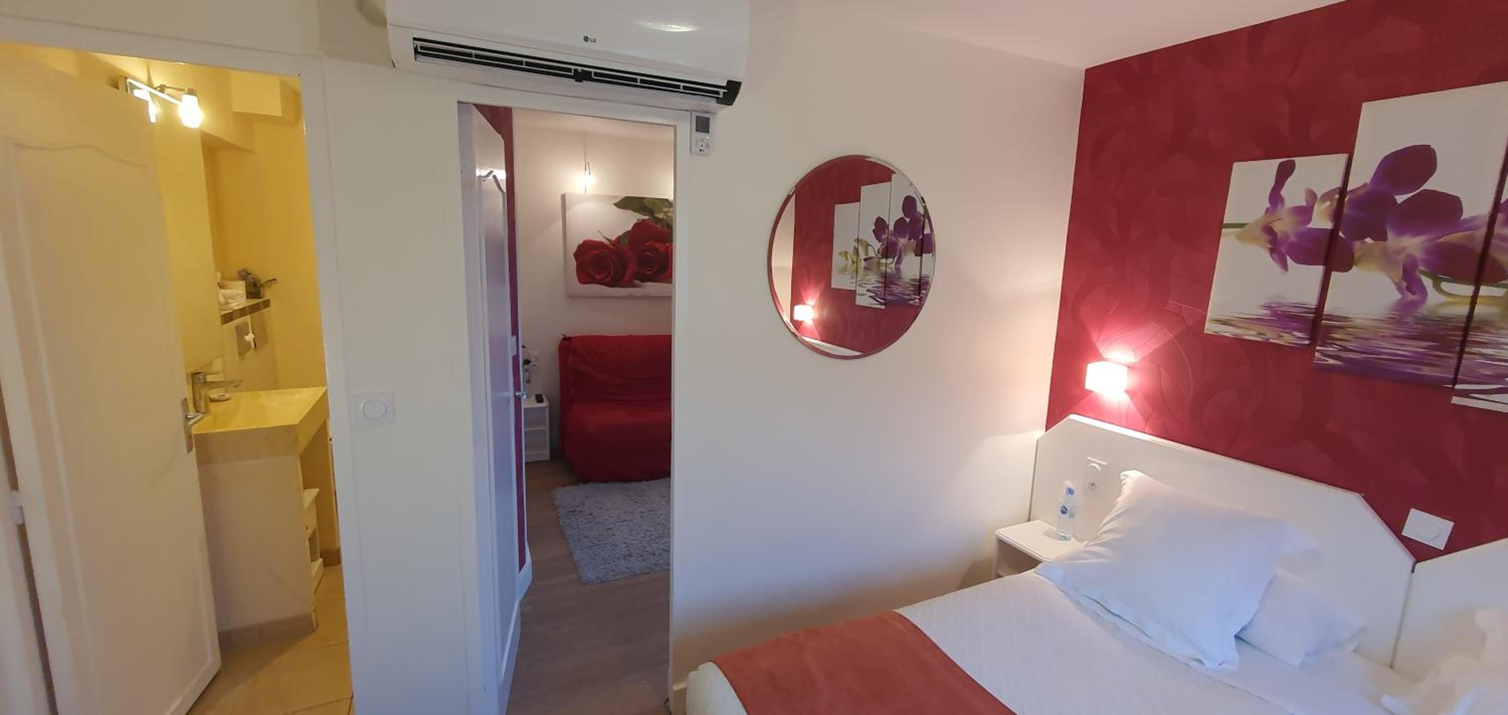 Triple Room - Photo 8