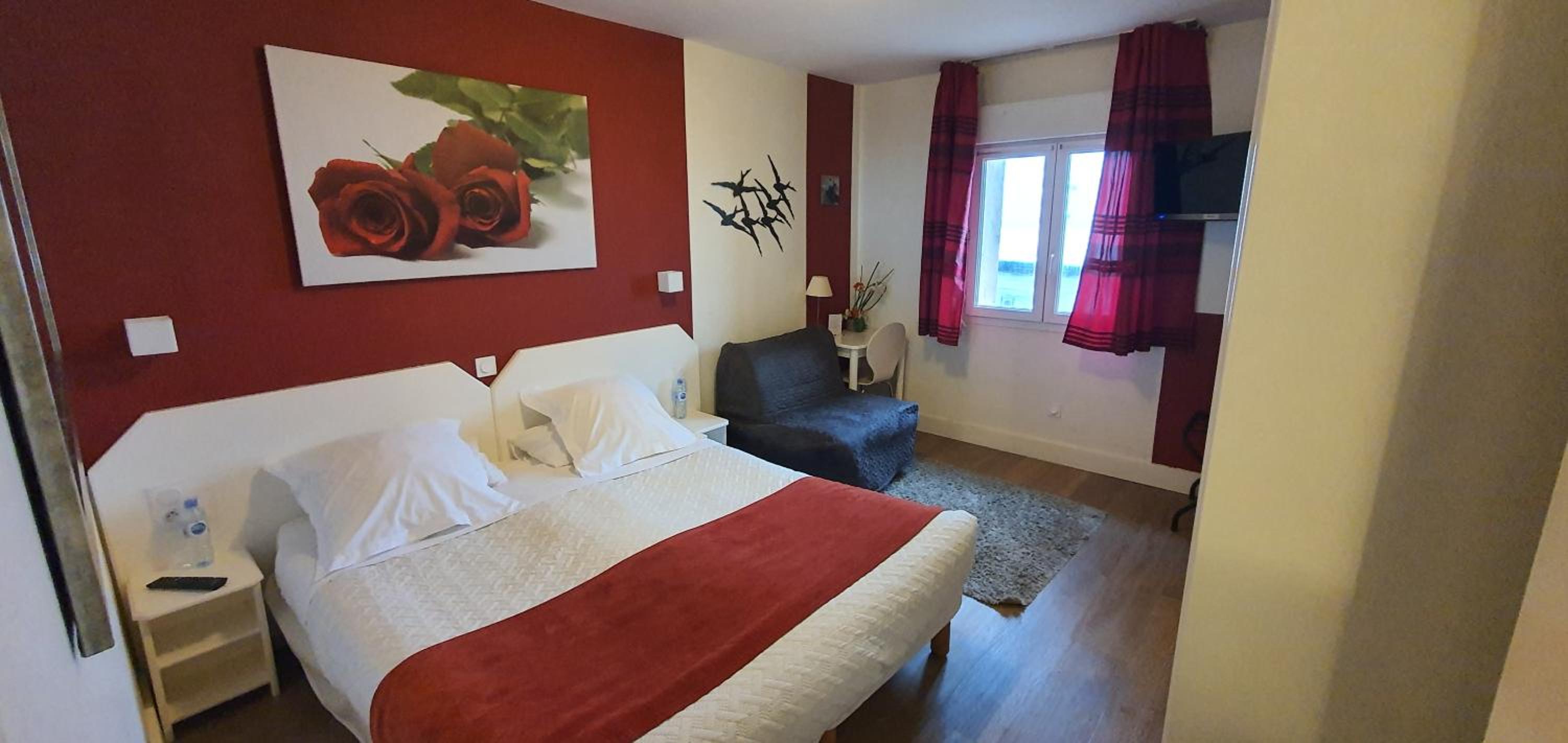 Triple Room - Photo 1