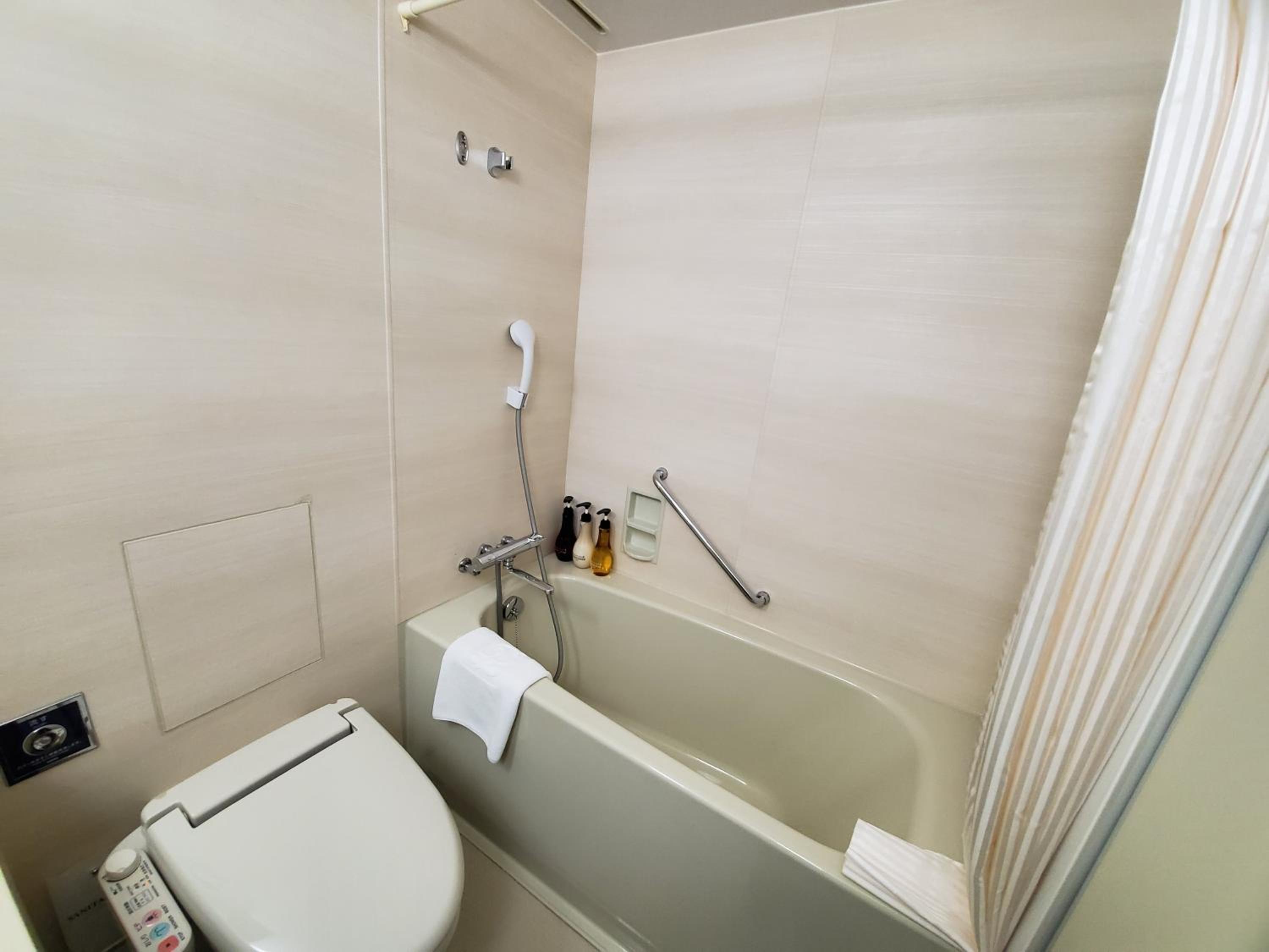 G7 Club Floor Twin Room - Non-Smoking - Photo 6