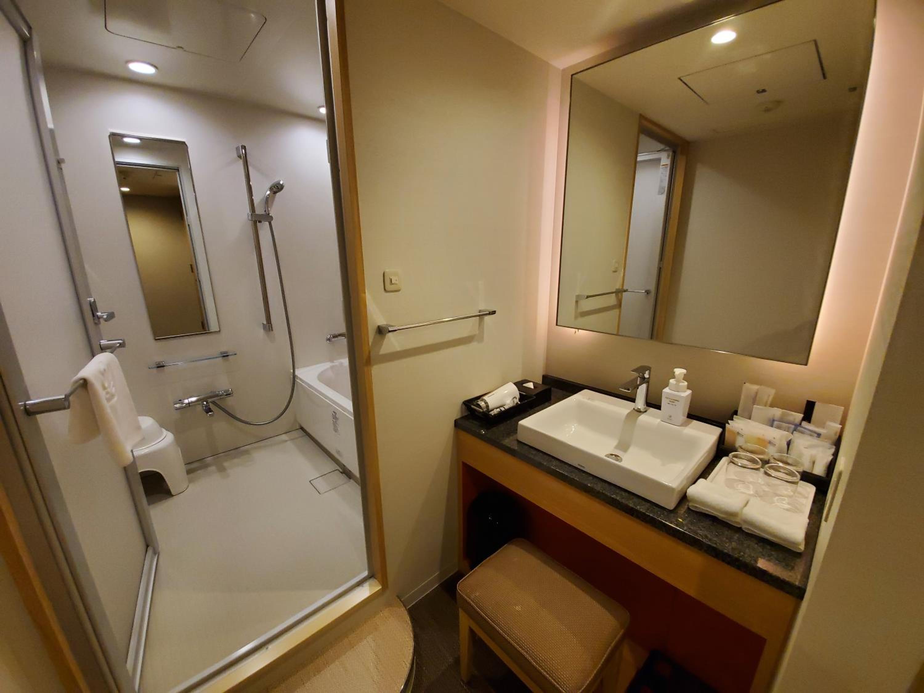 G7 Club Floor Premium Deluxe Twin Room - Non-Smoking - Photo 7