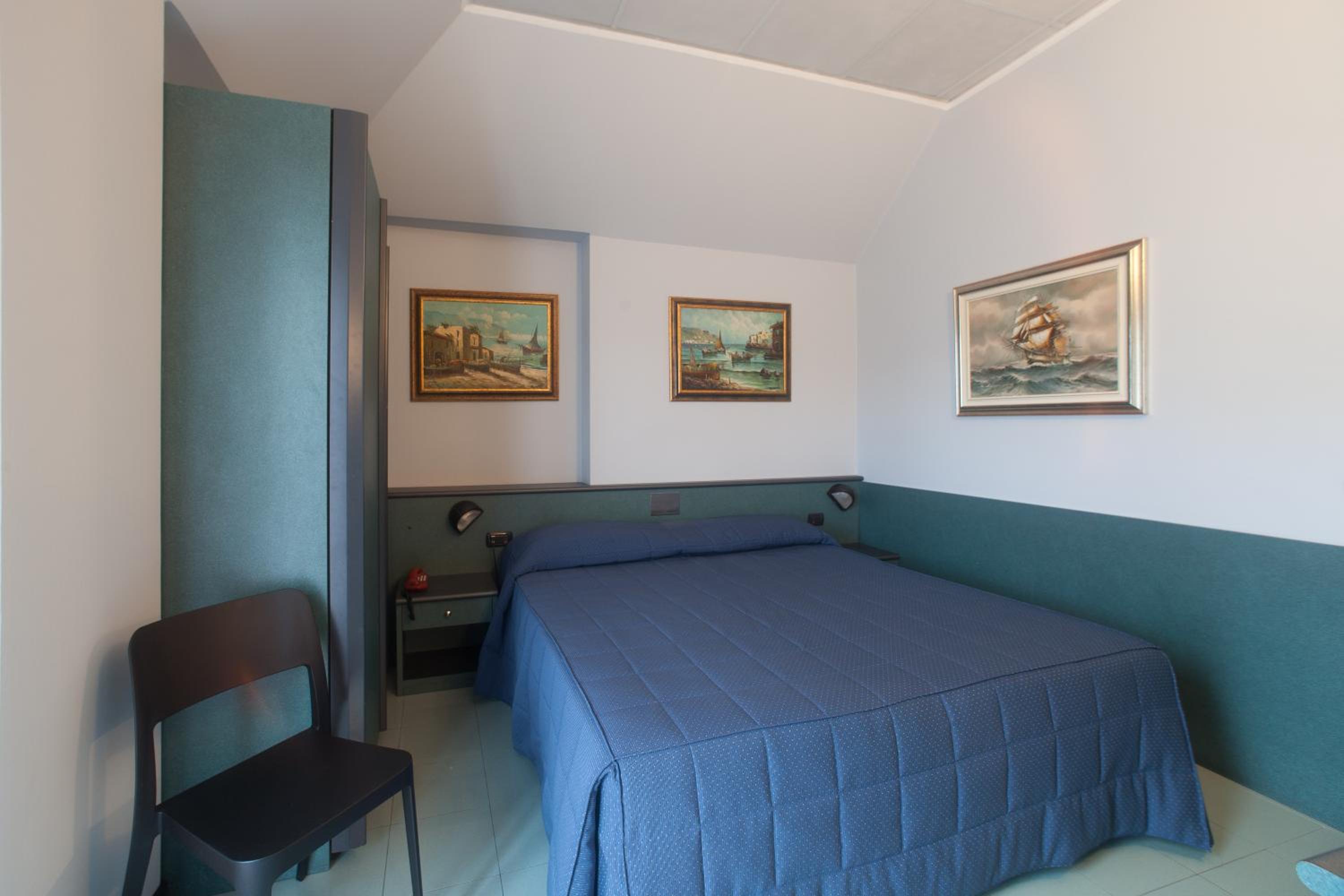 Triple Room - Photo 3