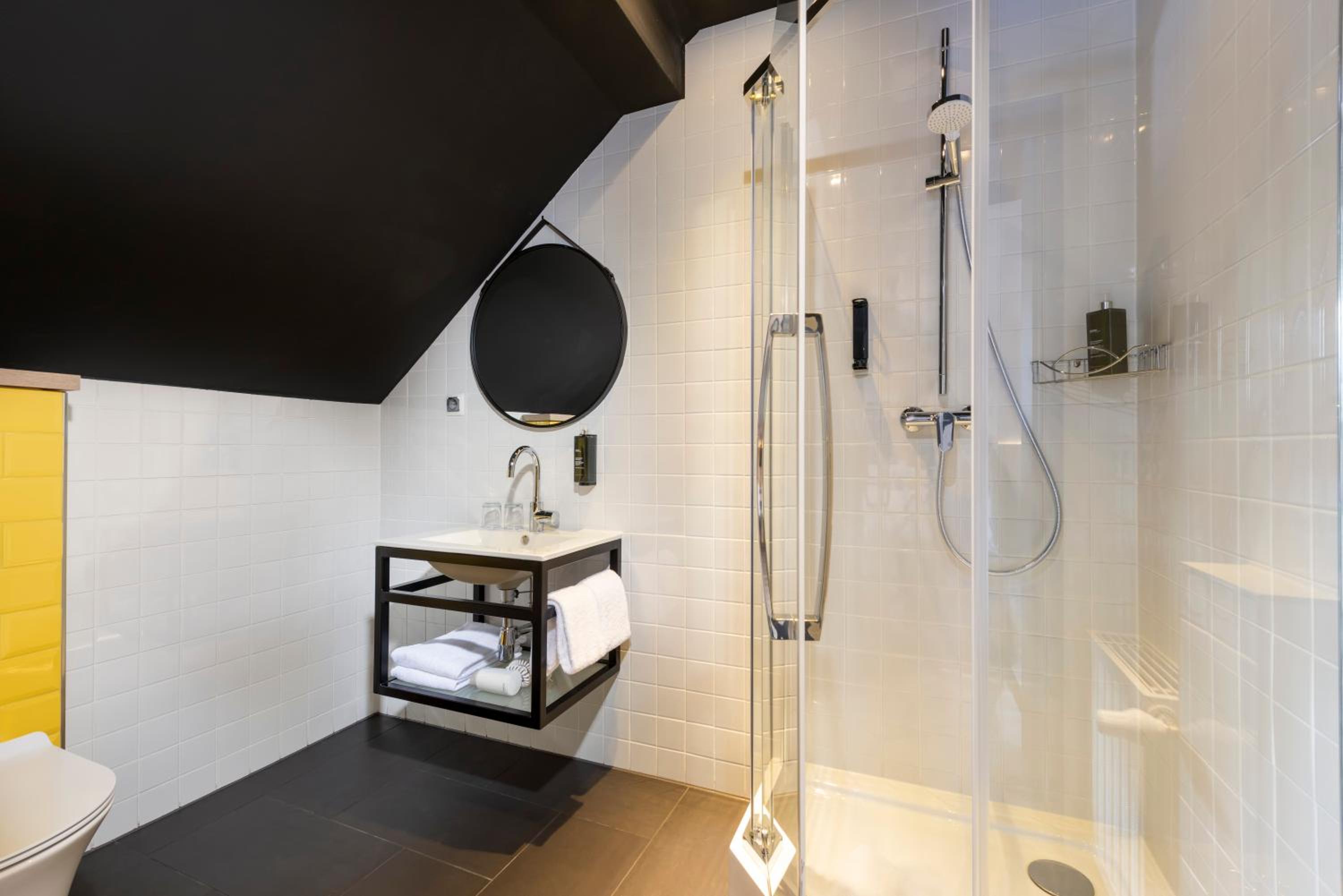 Superior Double Room - Photo 3