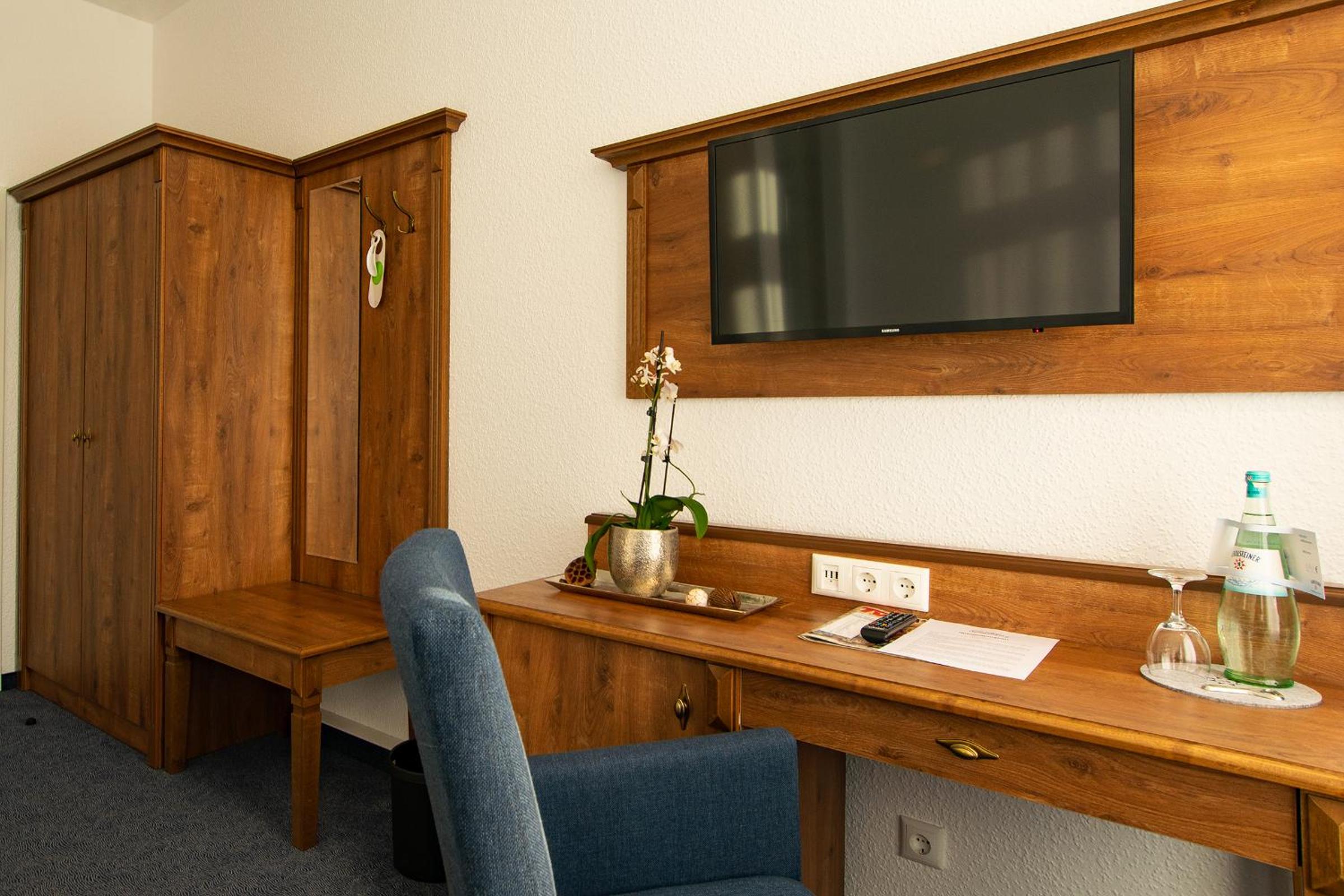 Single Room photo 3