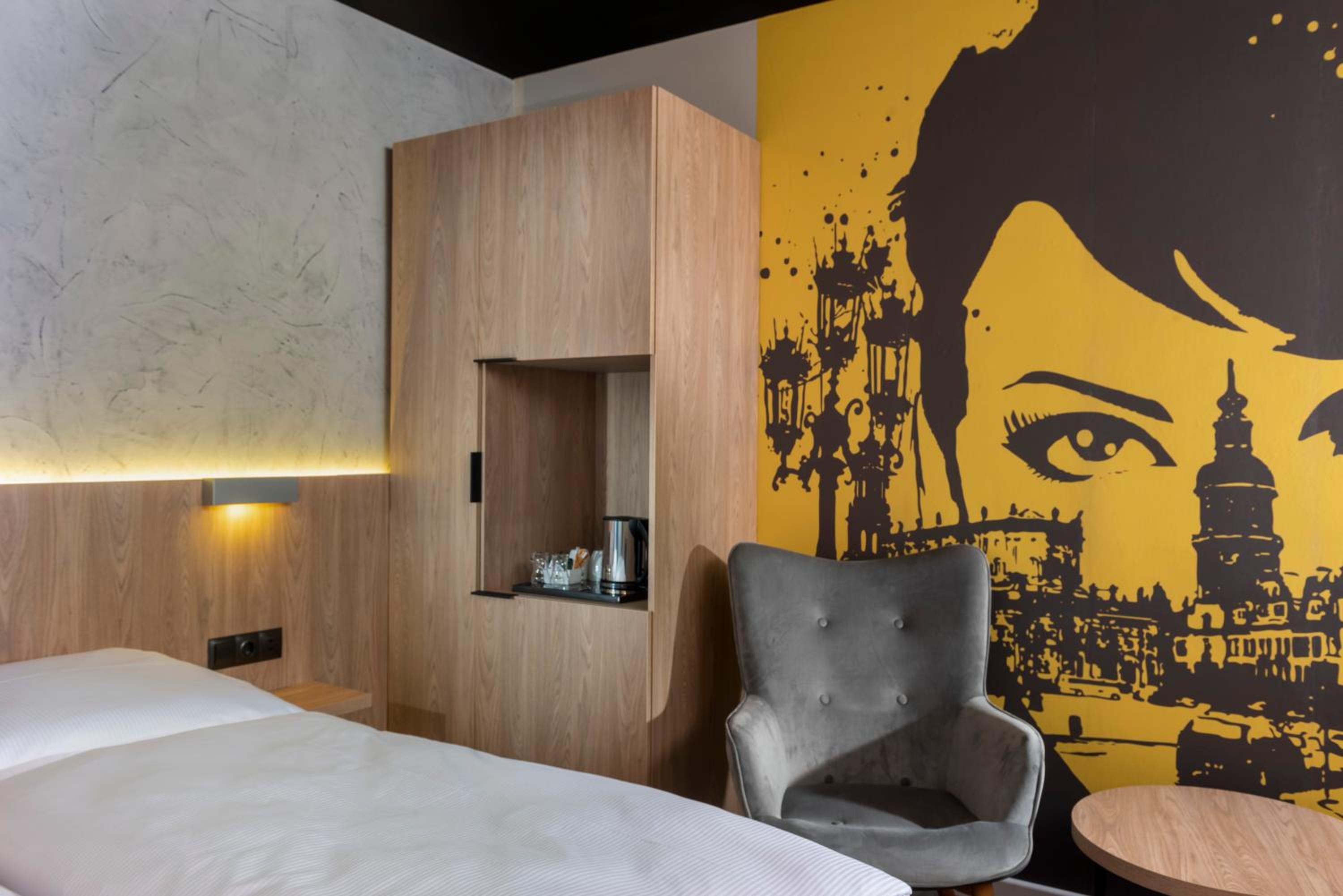 Standard Double Room - Photo 2