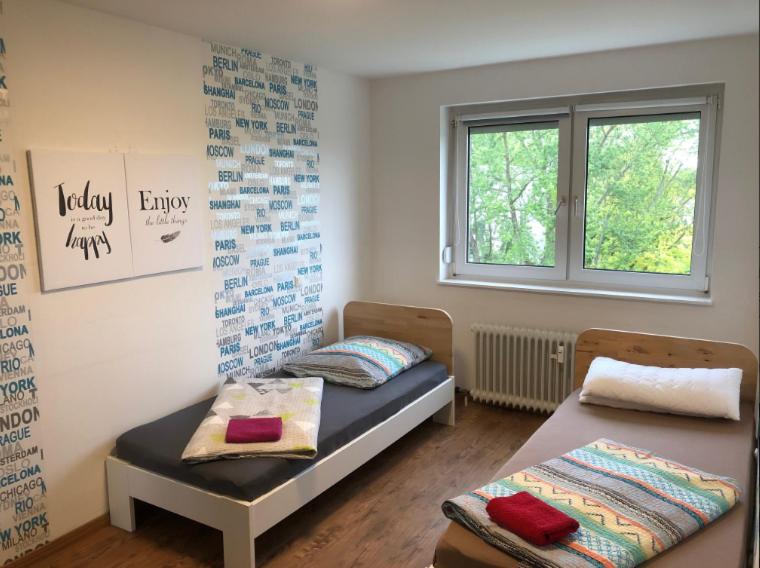 Two-Bedroom Apartment - Photo 4