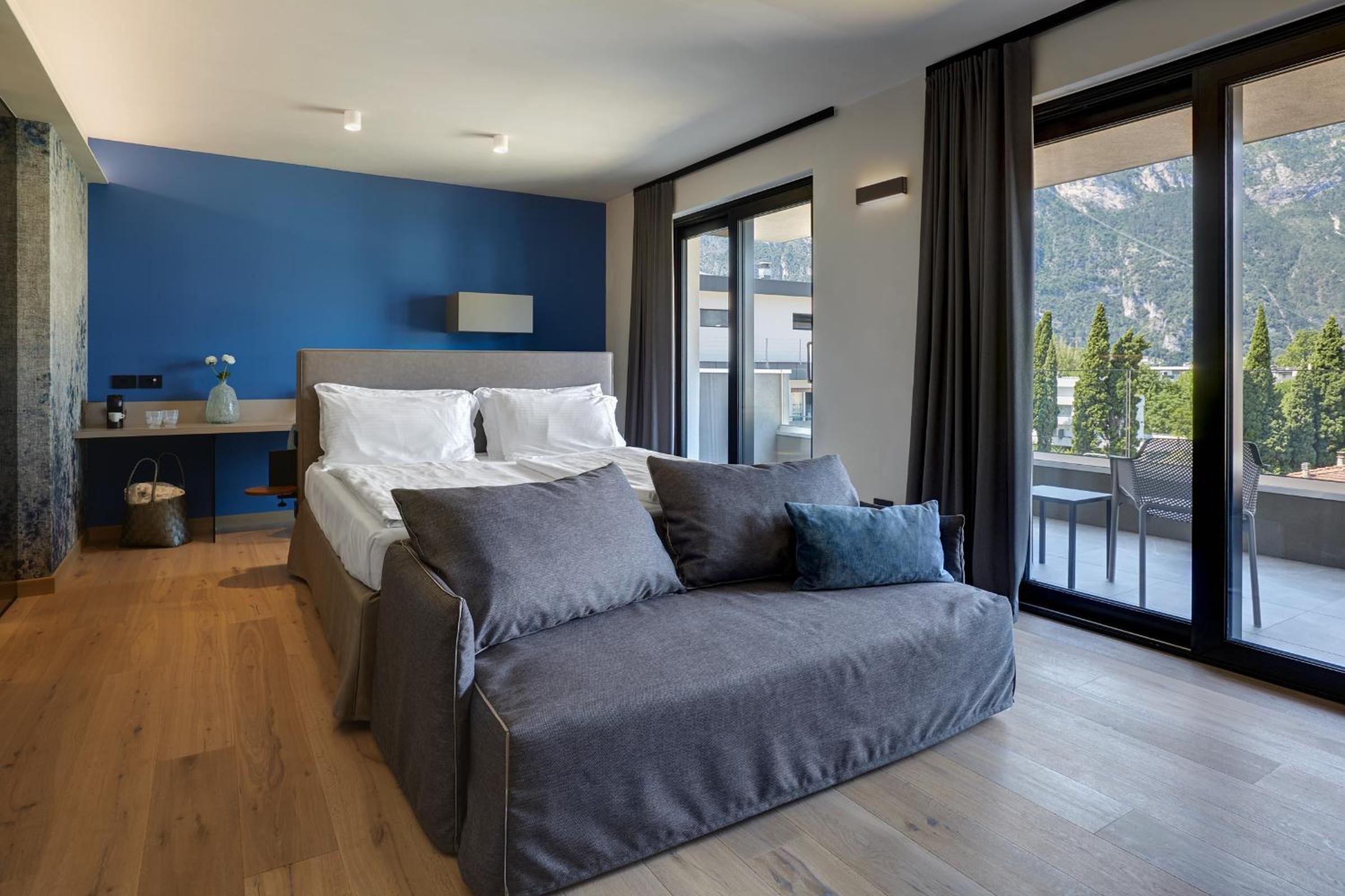 Deluxe Double Room with Balcony