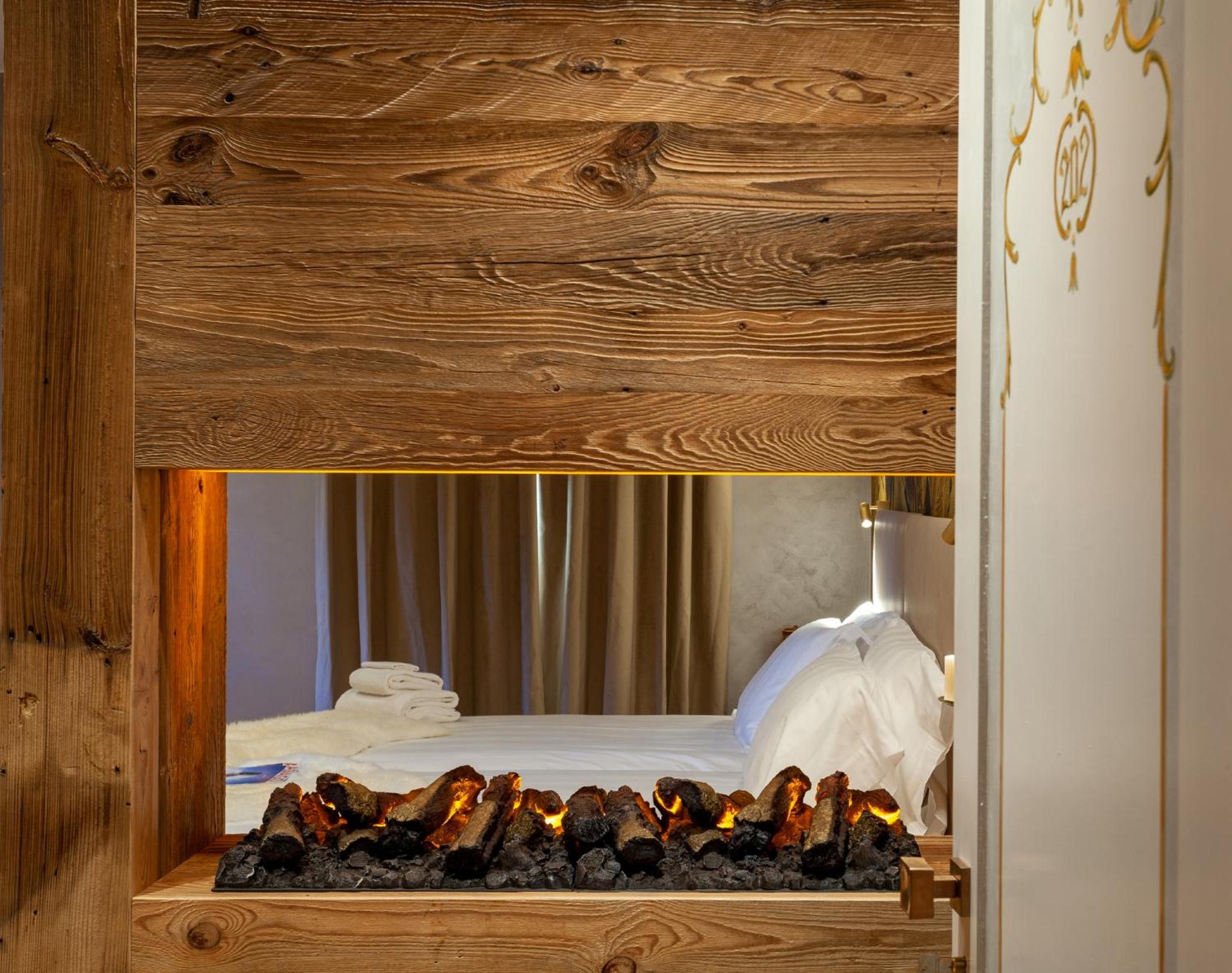 Deluxe Double Room - Photo 5