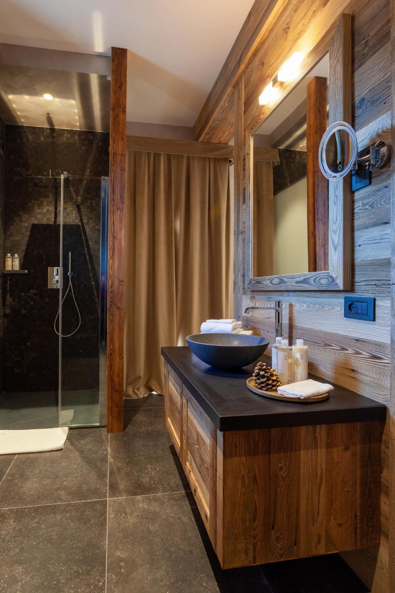 Deluxe Double Room - Photo 6