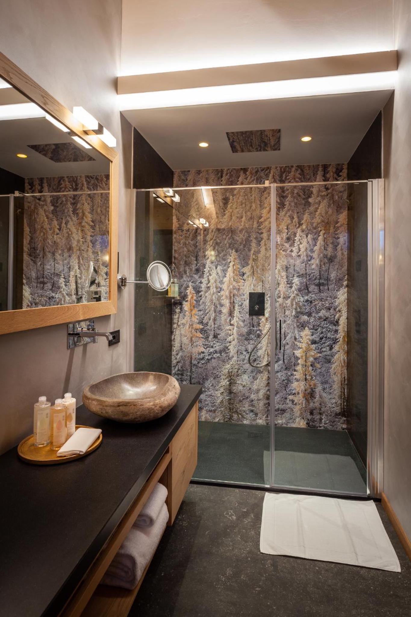 Penthouse Suite - Photo 8