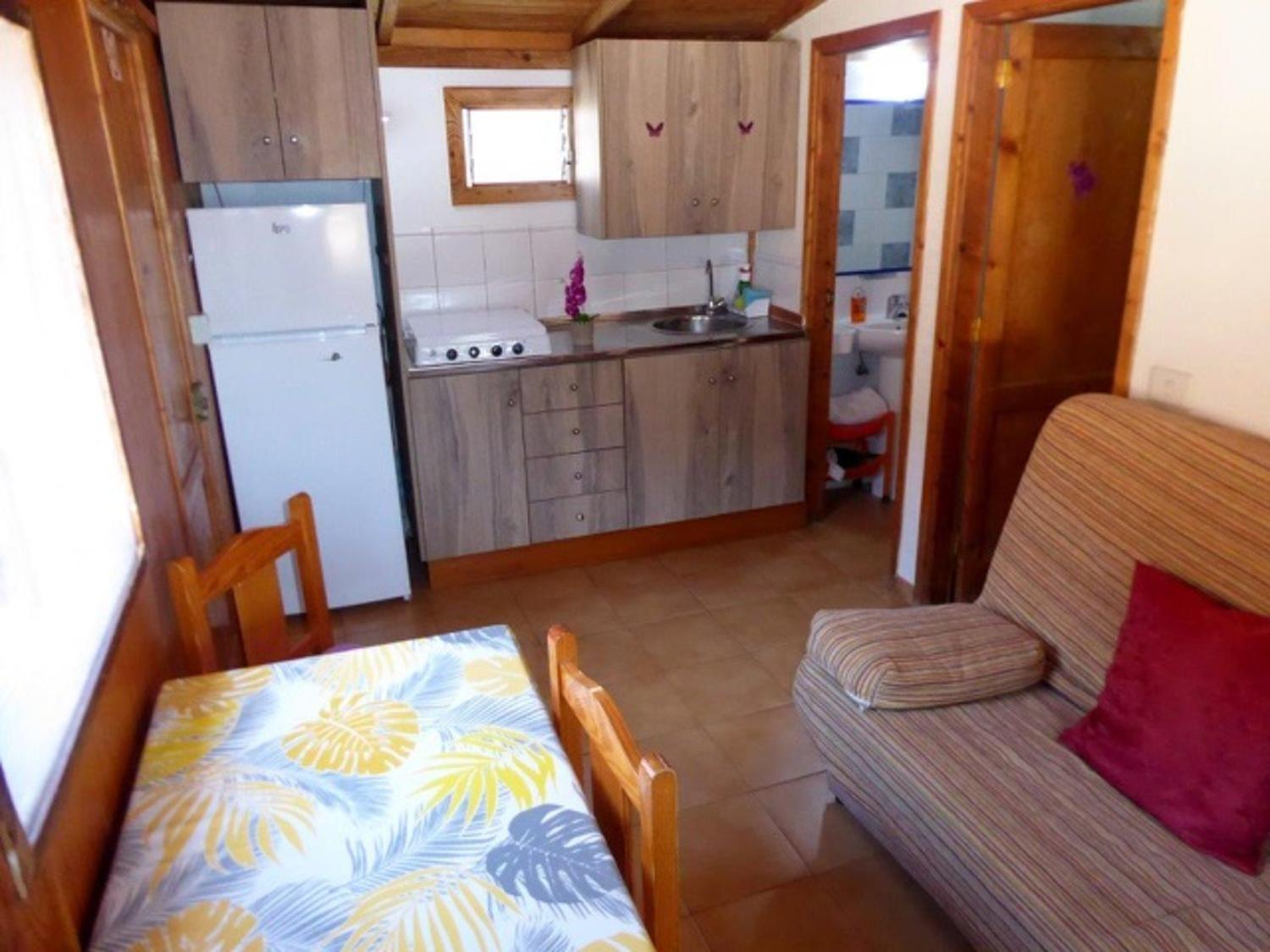 Cottage with Sea View - Photo 7