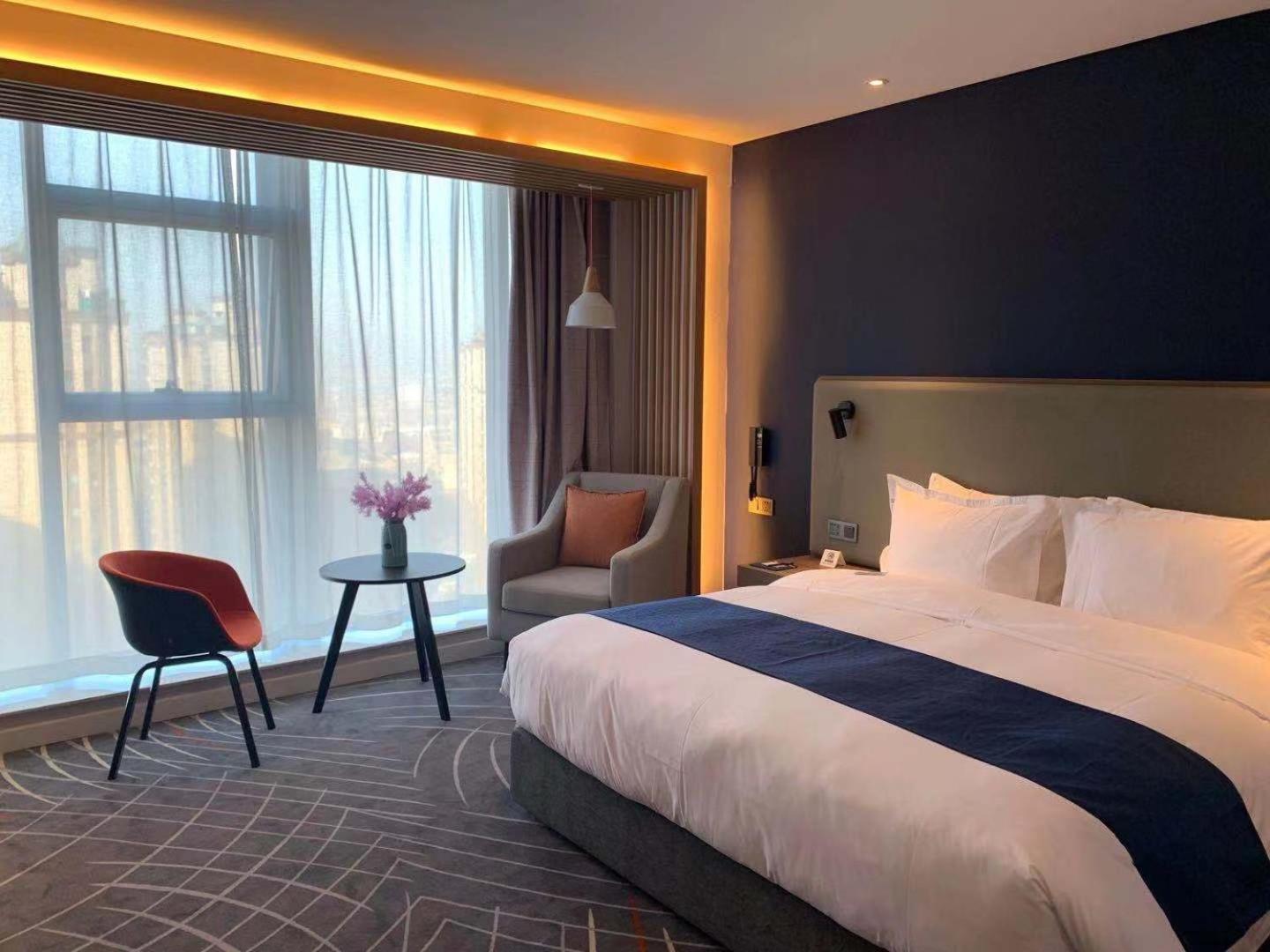 Standard Room - Photo 1