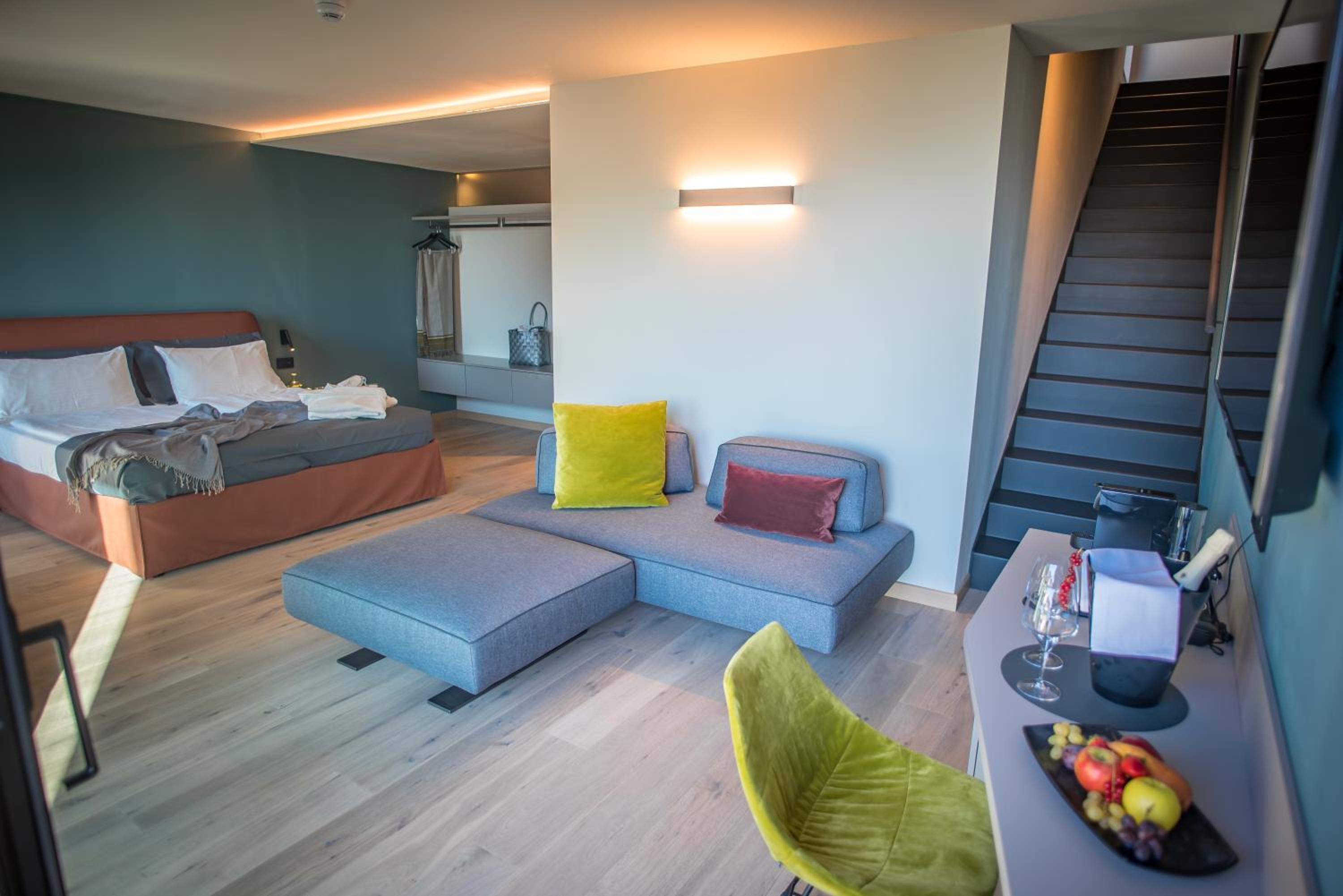 Suite with Terrace and Hot Tub