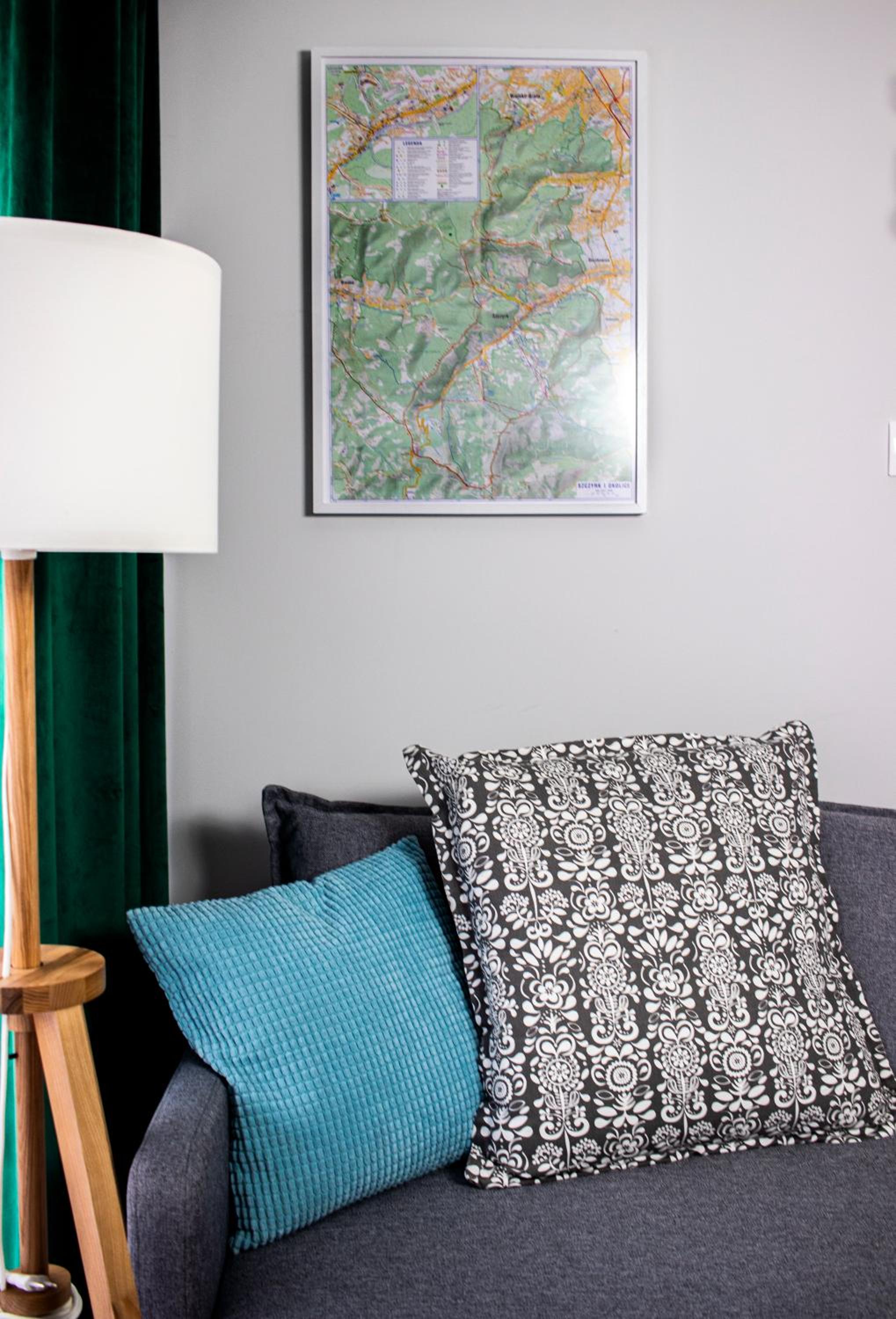 One-Bedroom Apartment - Photo 12