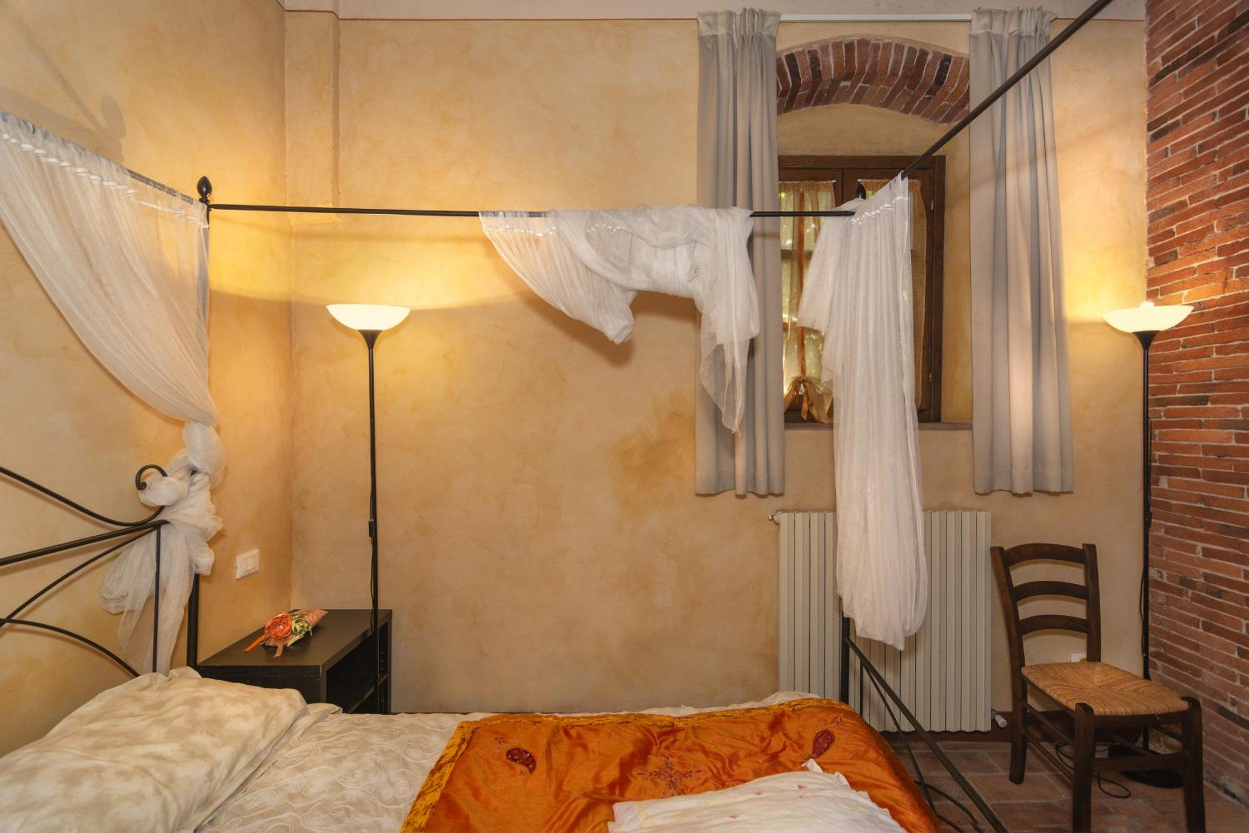 Apartment - Ground Floor - Separate Building - Photo 4