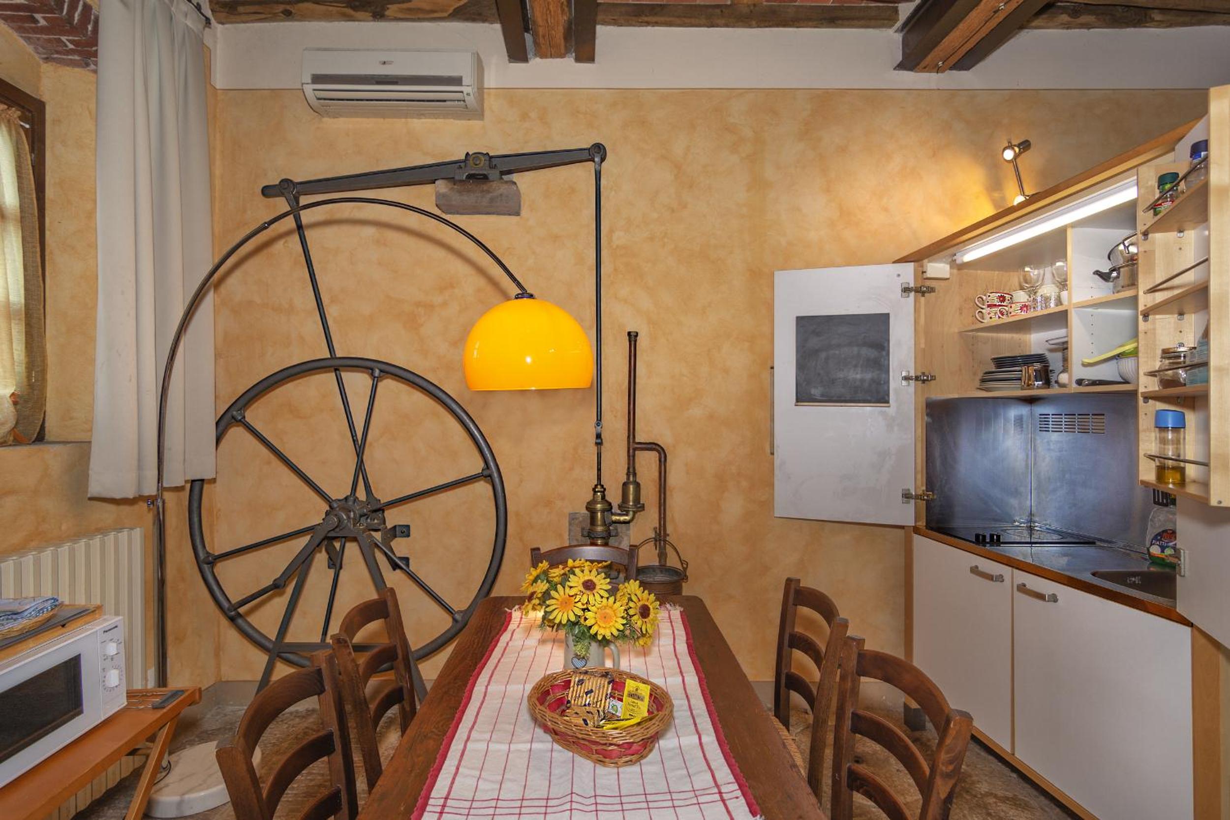 Apartment - Ground Floor - Separate Building - Photo 3