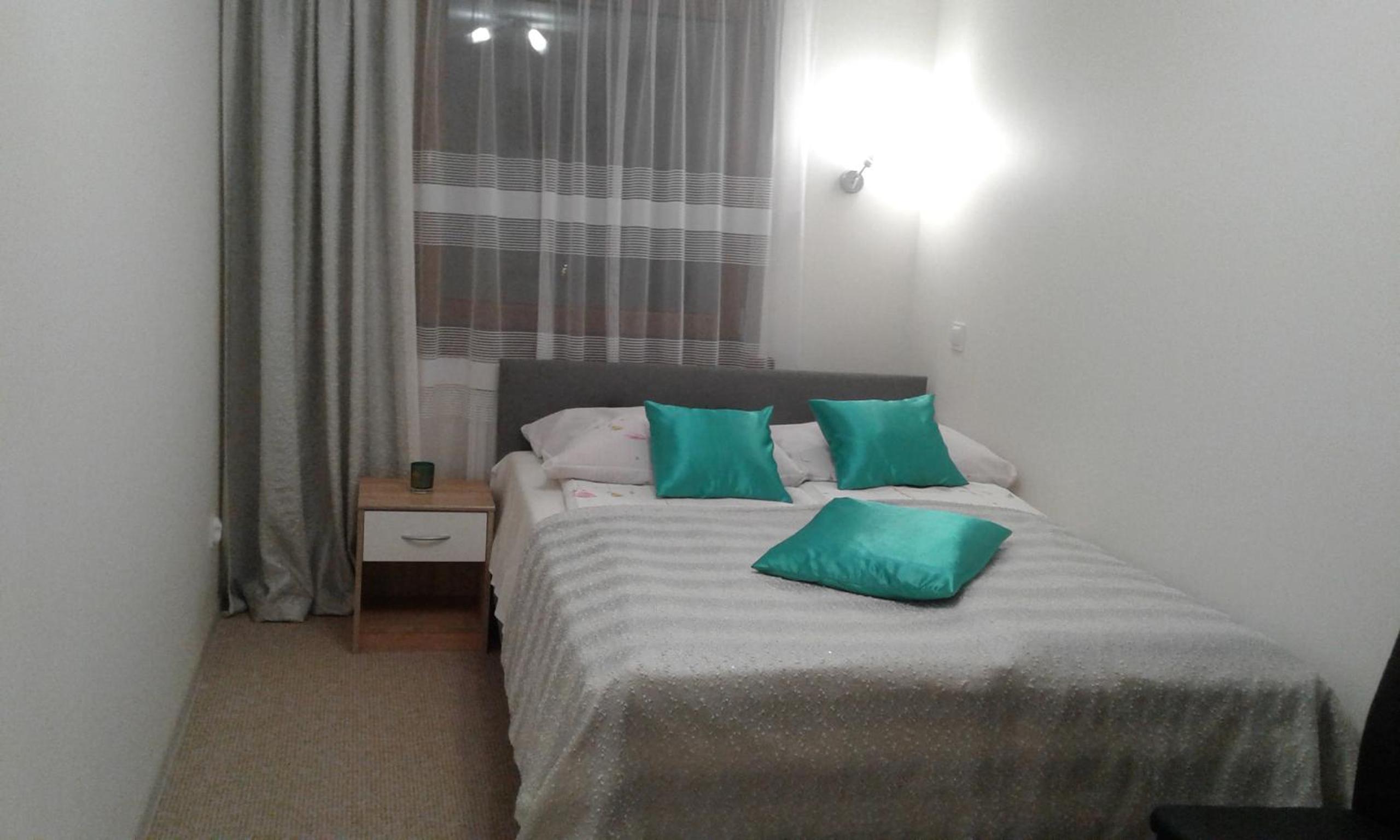 One-Bedroom Apartment with Terrace - Photo 10