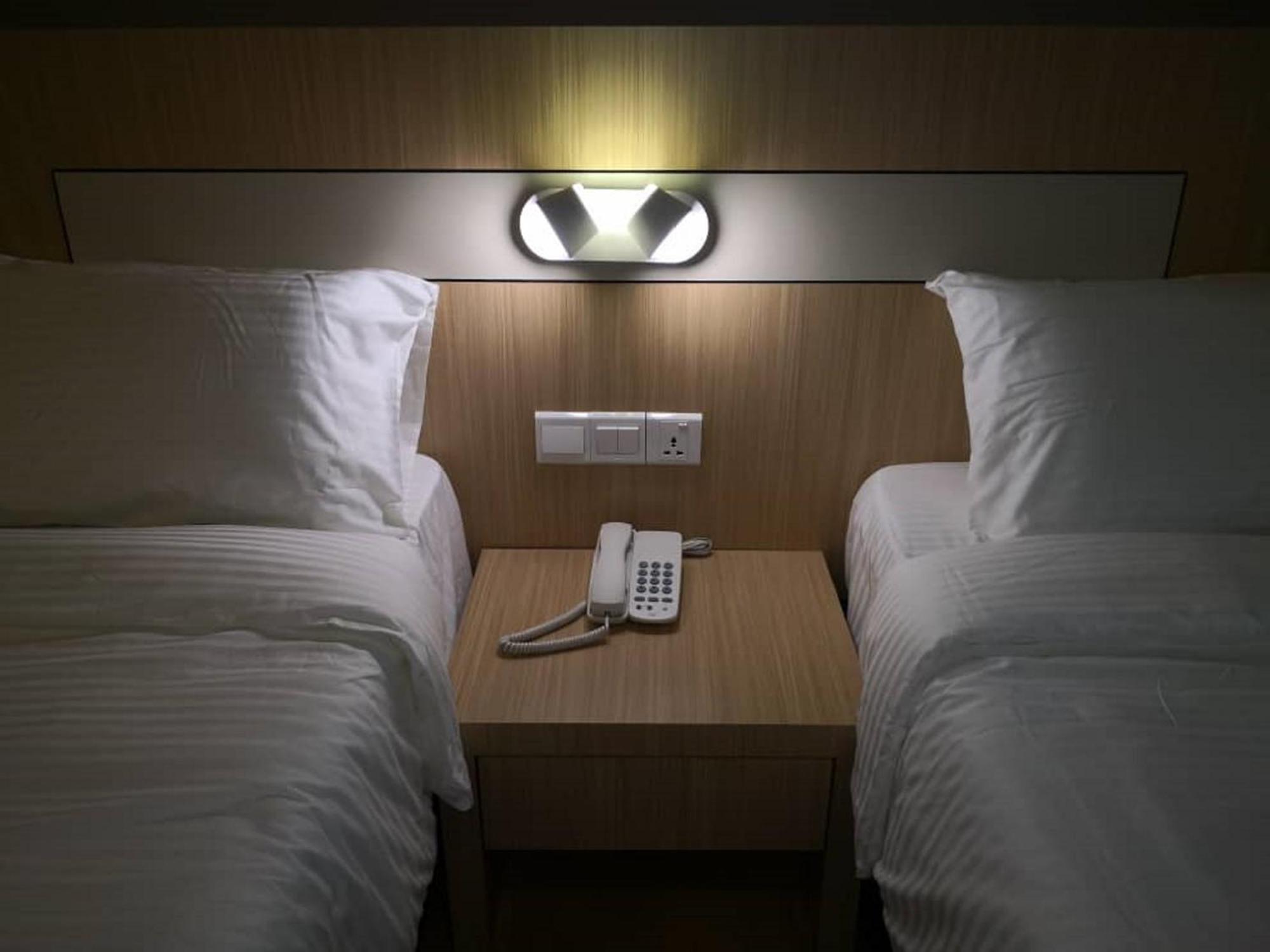 Twin Room - Photo 1