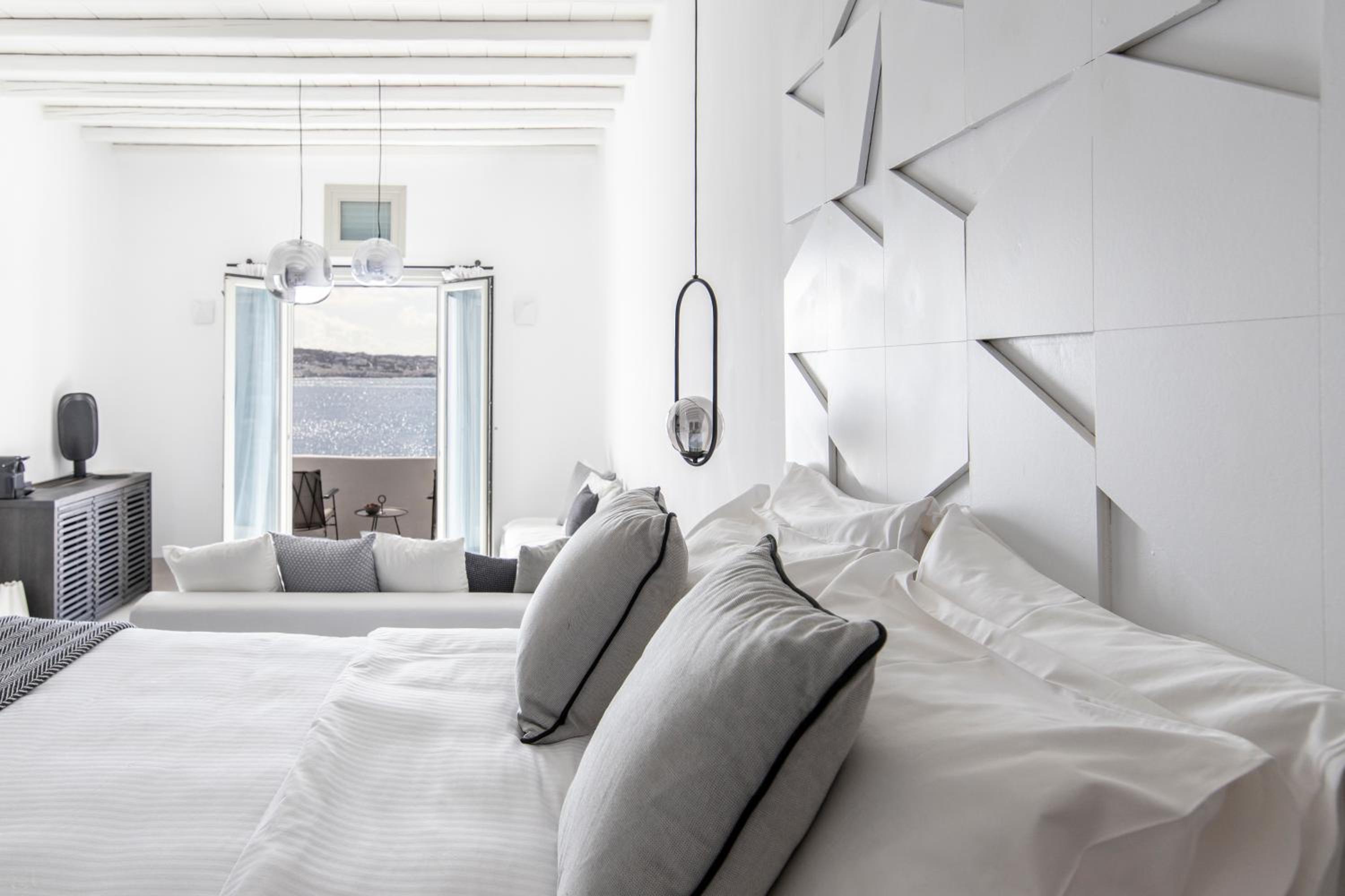 Junior Suite with Sea View photo 1