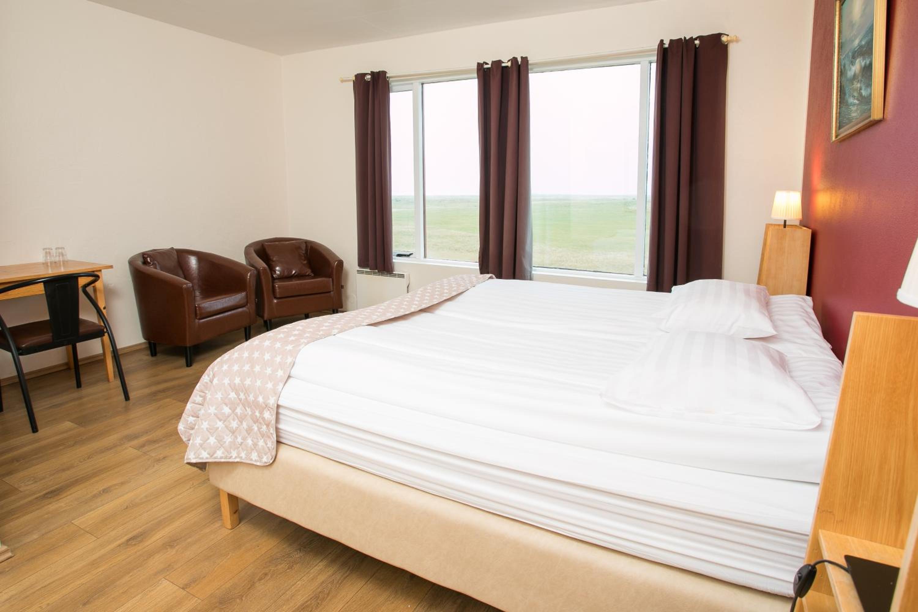 Standard Double or Twin Room - Photo 3