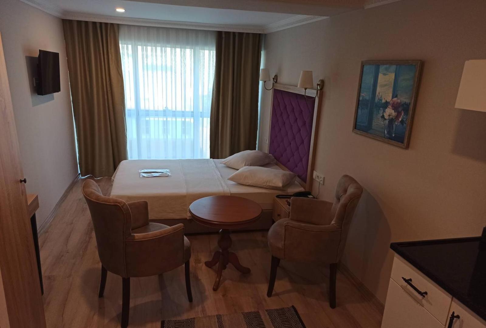 Elegance Suite photo 1