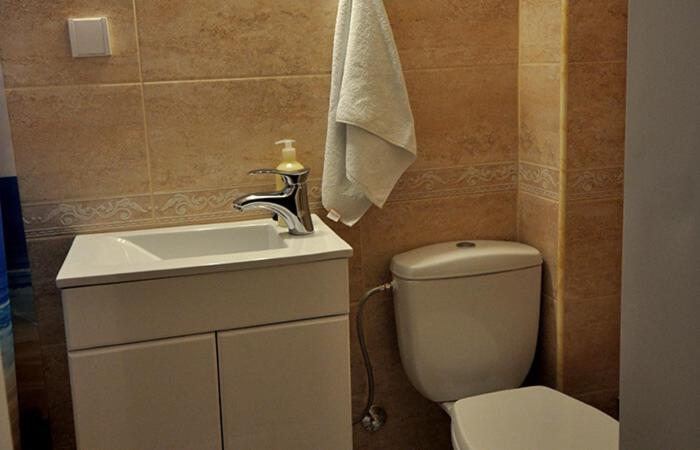 Studio Apartment - Photo 2