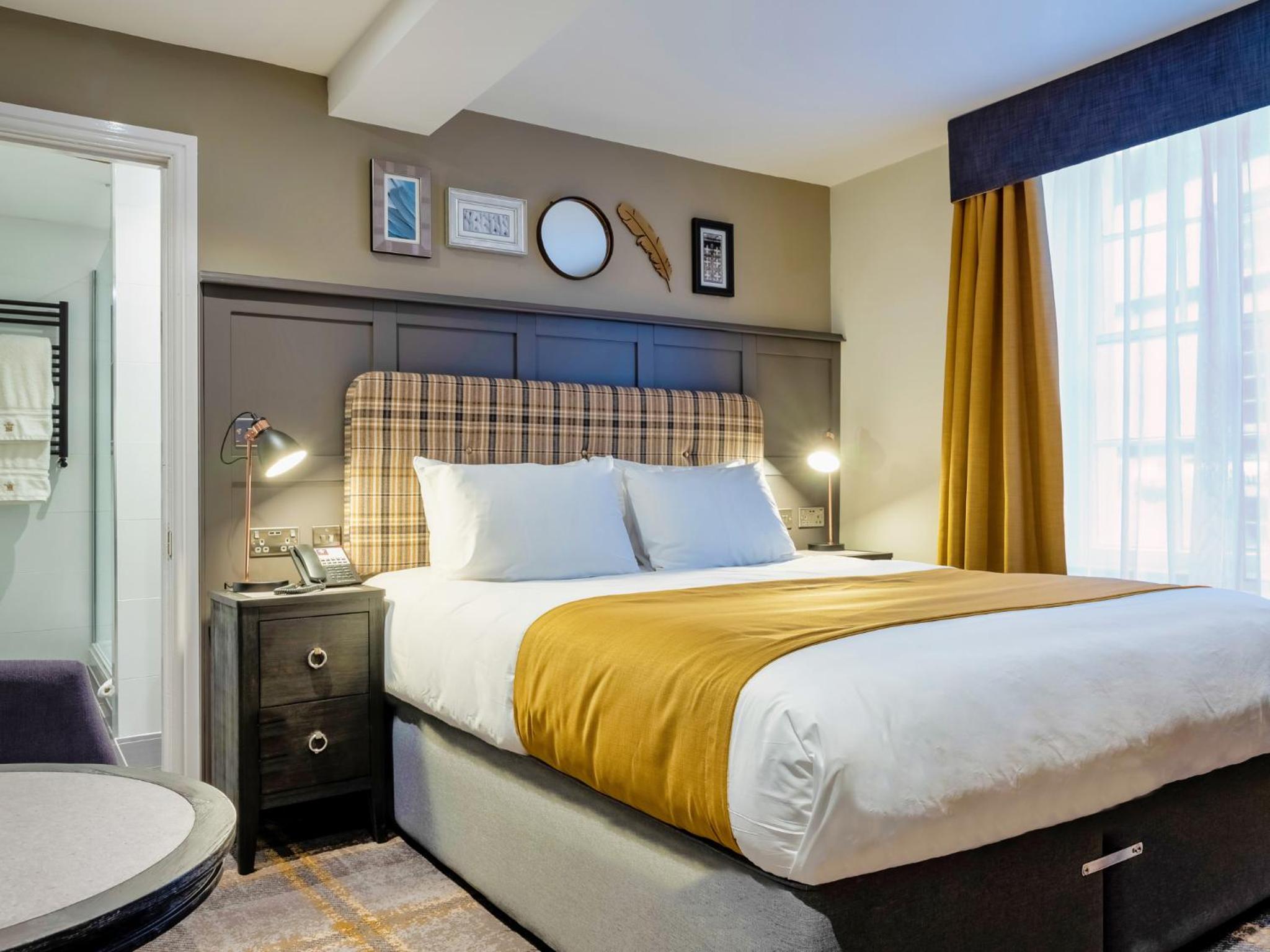 Standard Double Room - Photo 1