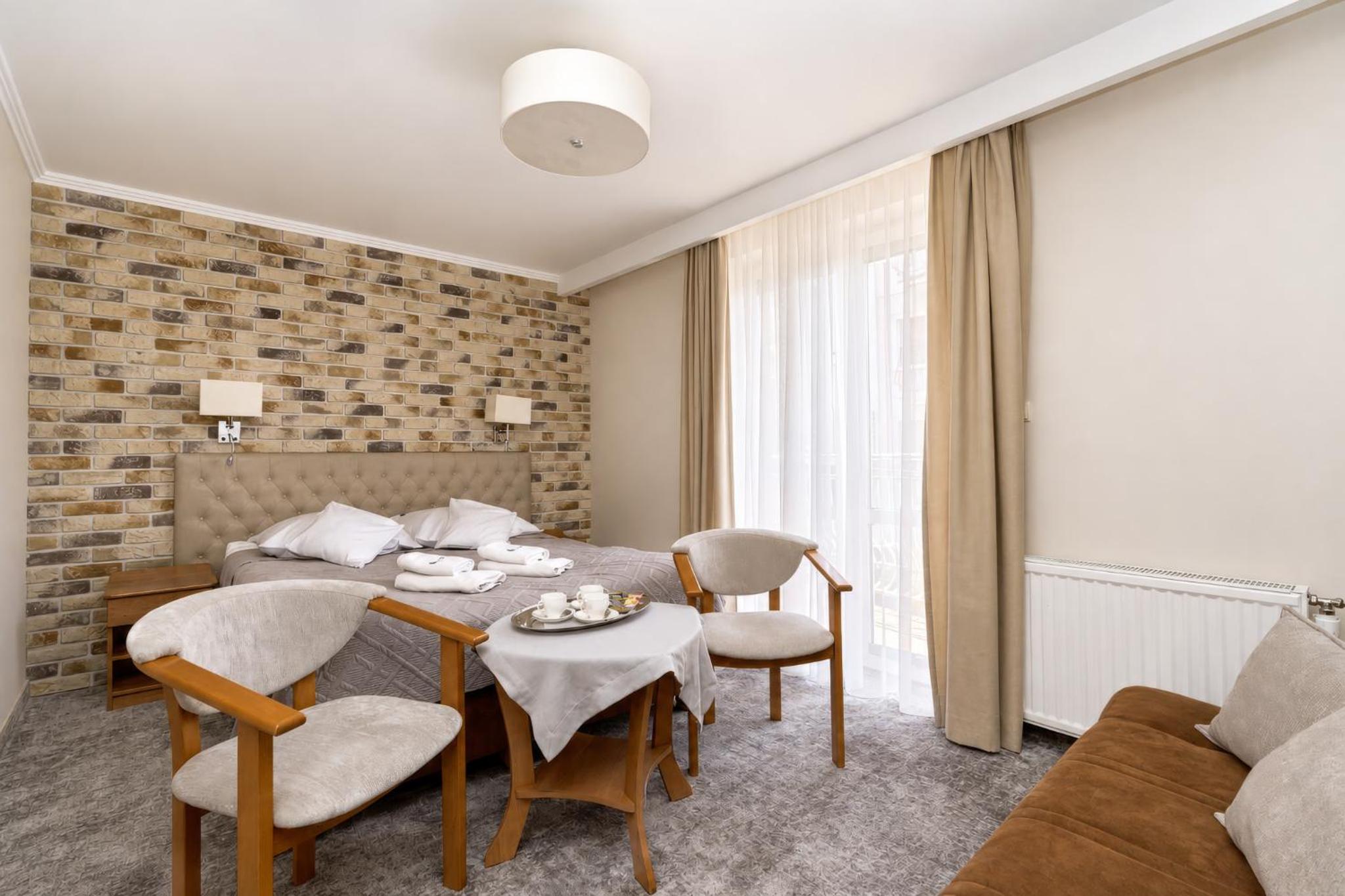Triple Room with Balcony photo 3