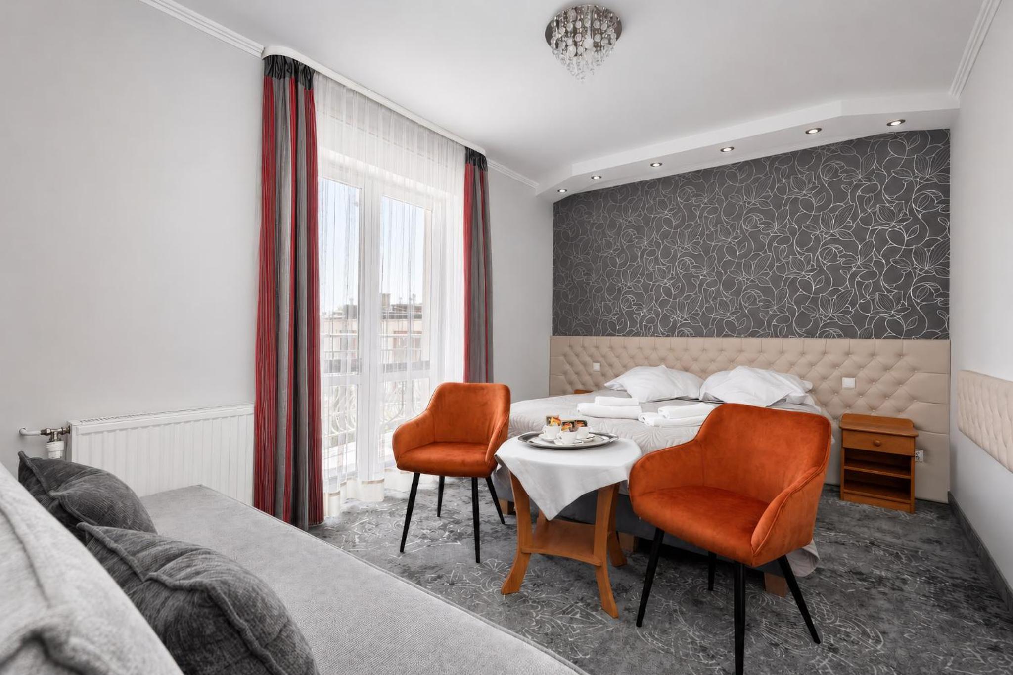 Triple Room with Balcony photo 2