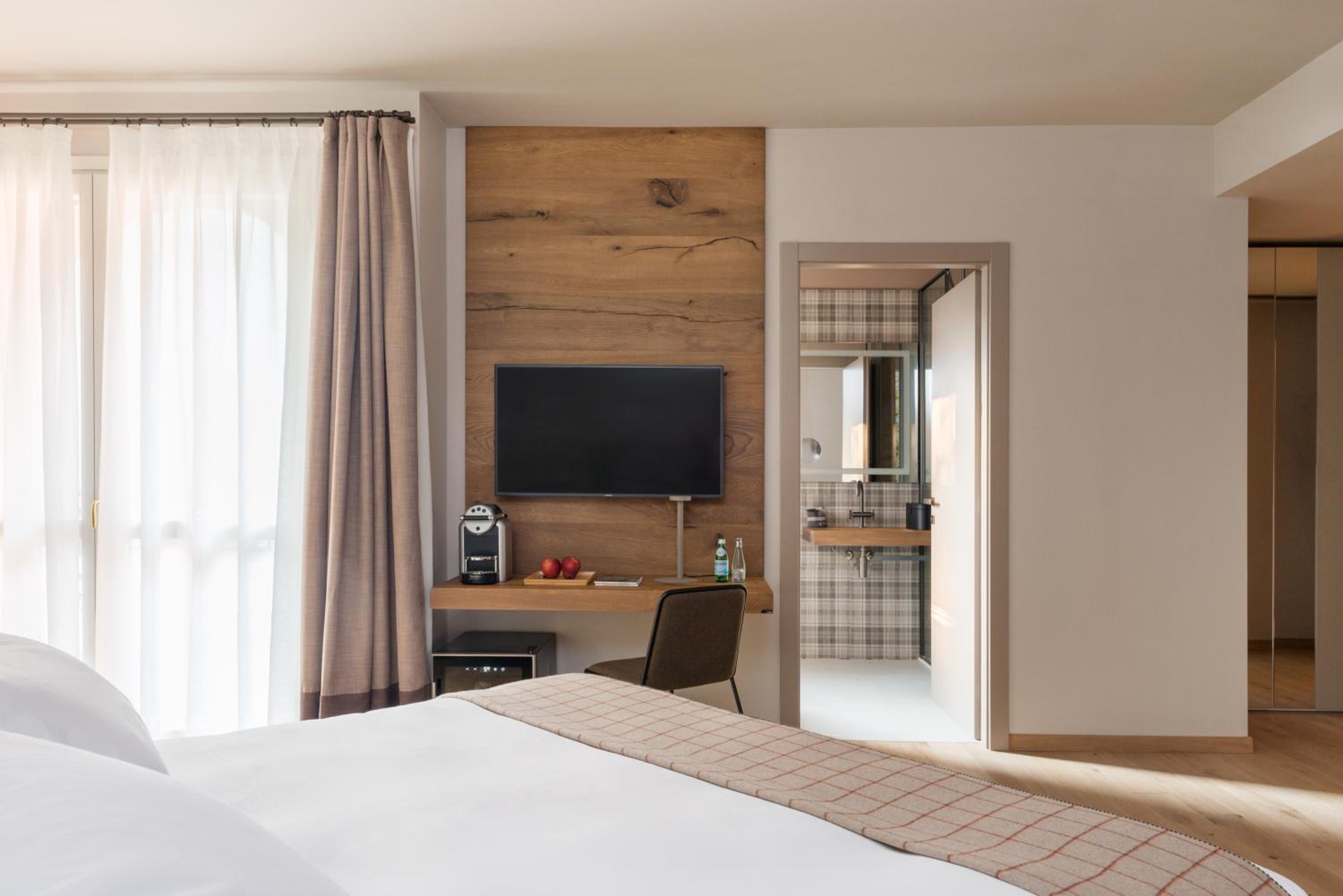 Superior Double Room - Photo 4