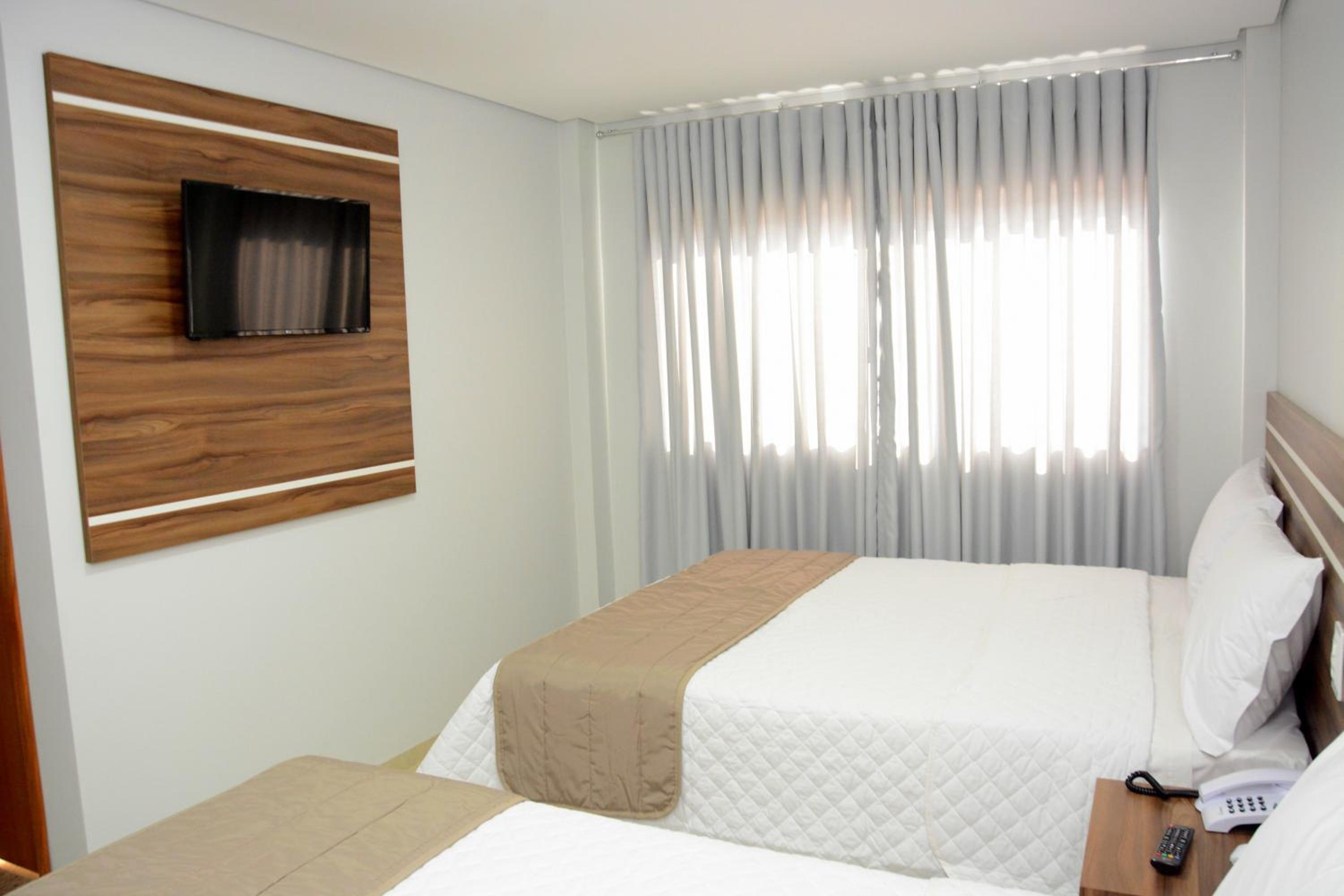 Superior Triple Room photo 2