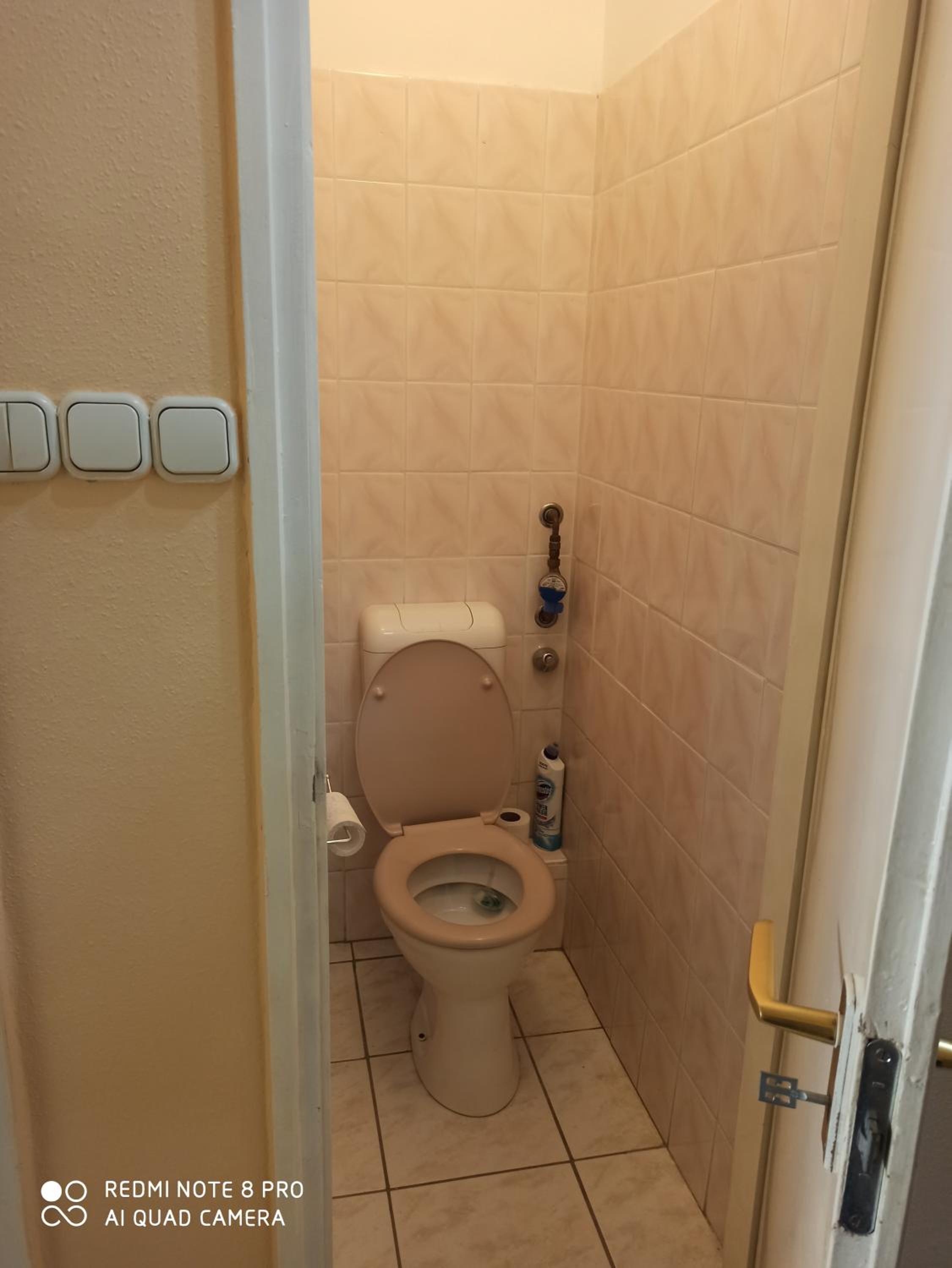 One-Bedroom Apartment - Photo 14