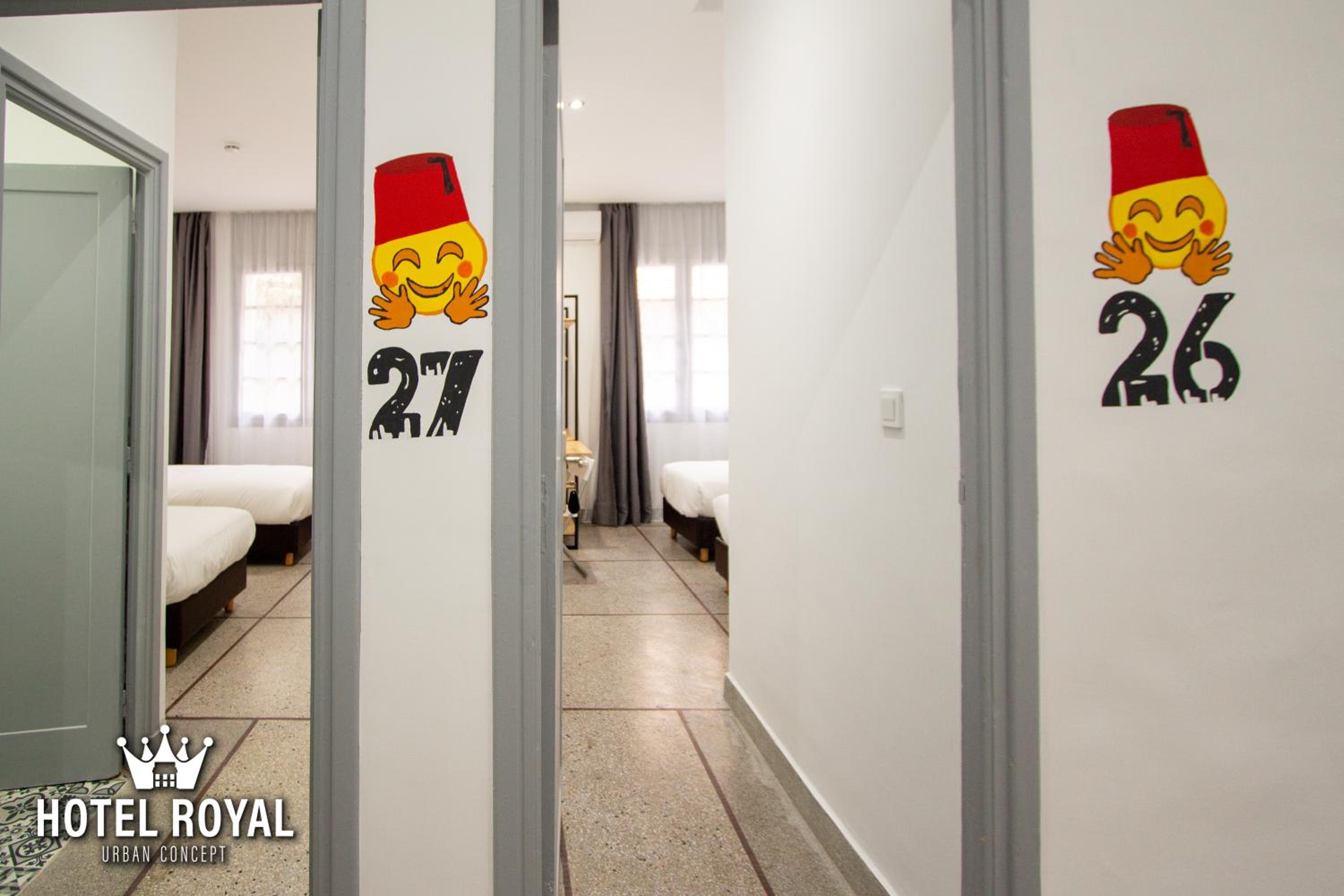 Double or Twin Room - Photo 8