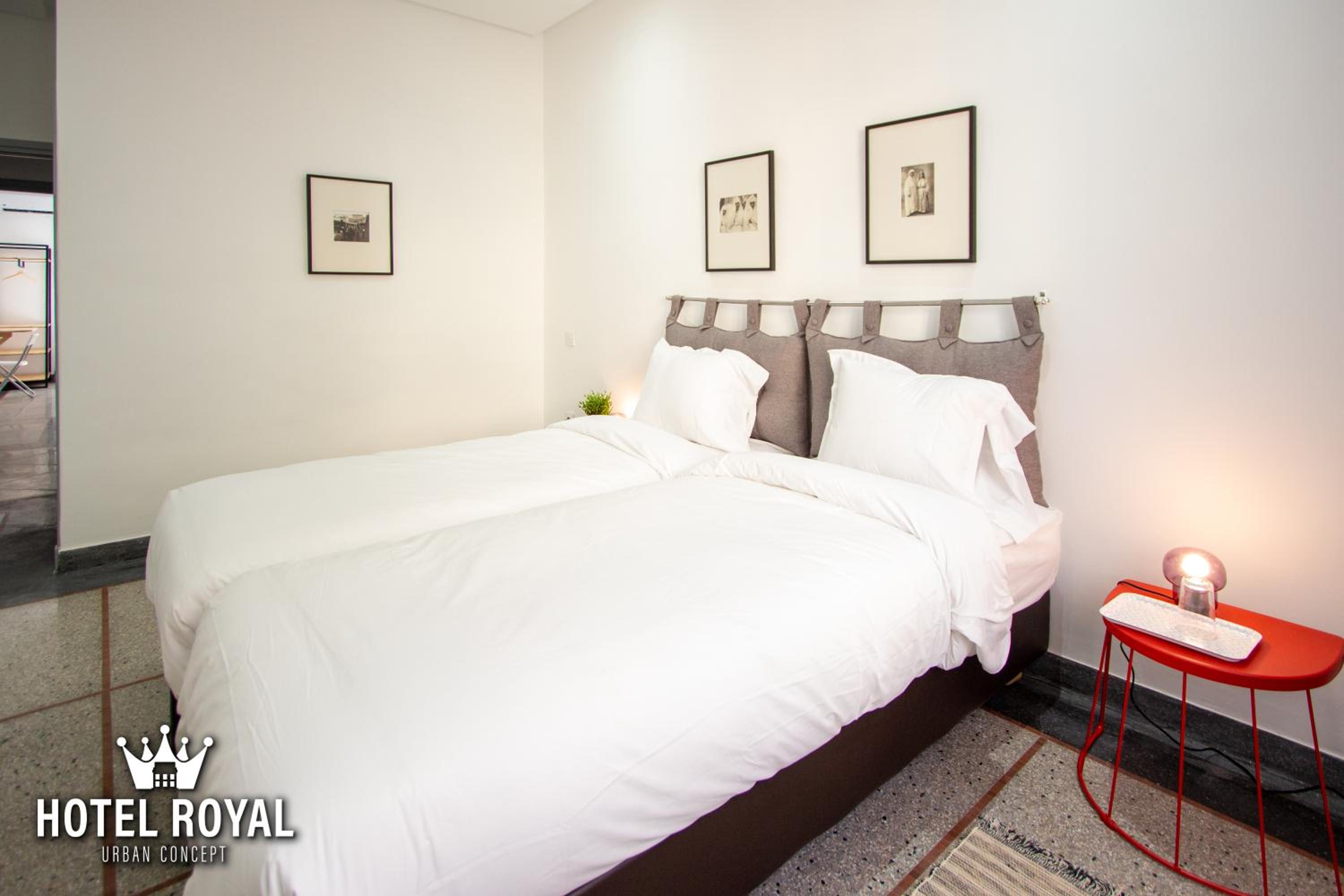 Double Room - Photo 2
