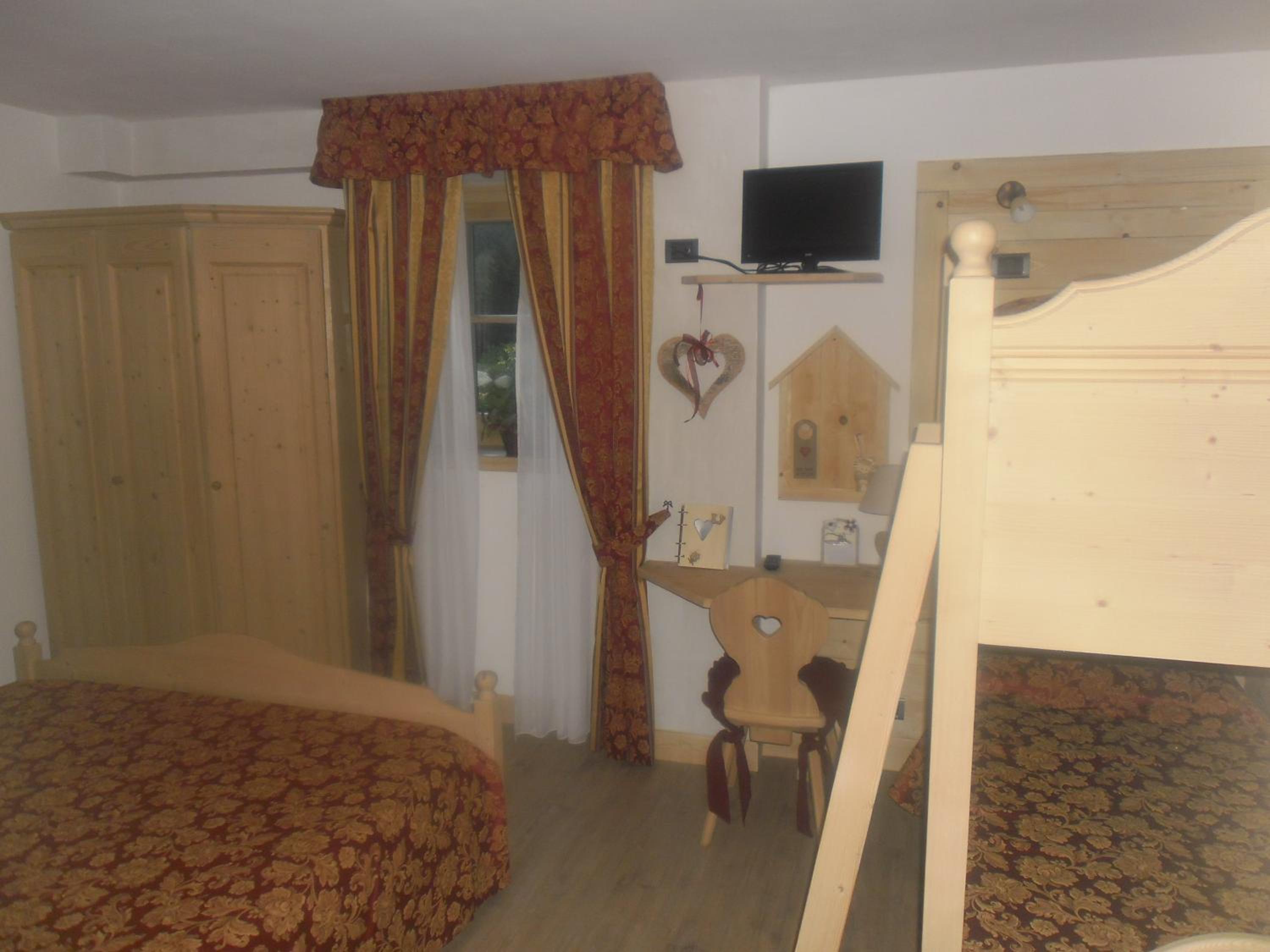 Quadruple Room photo 2