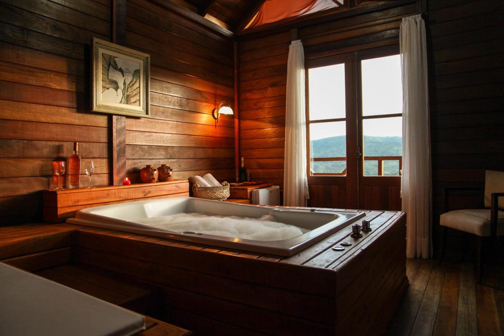 Double Room with Spa Bath photo 3