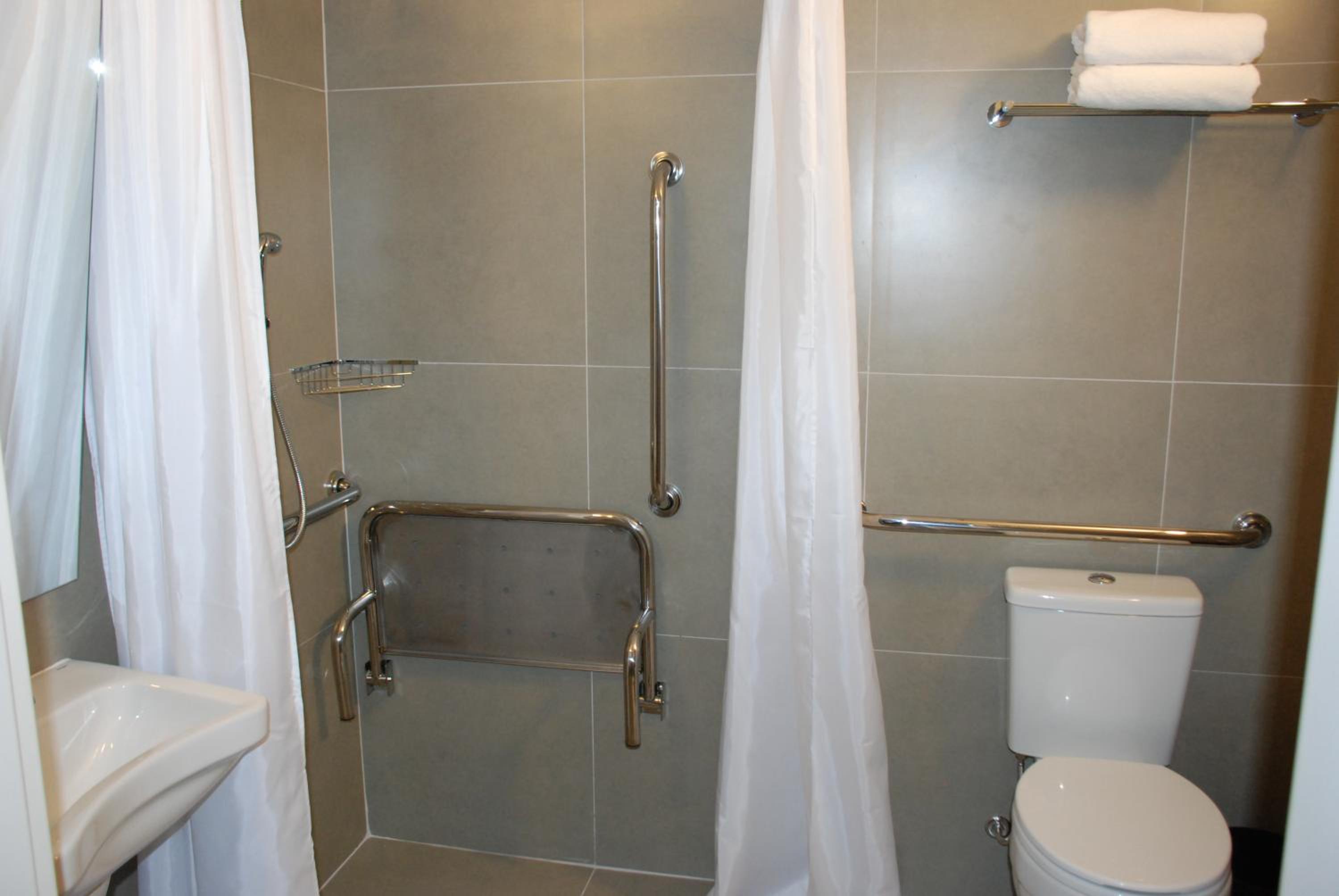 Single Room - Disability Access