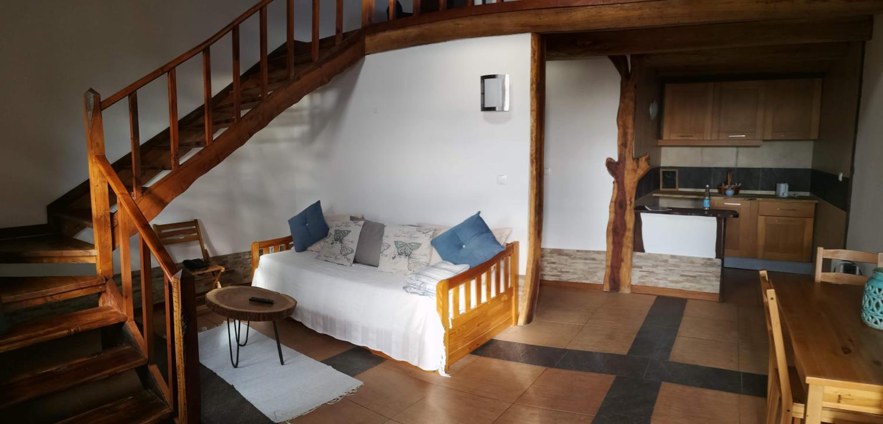 One-Bedroom Suite with Sofa Bed - Photo 3