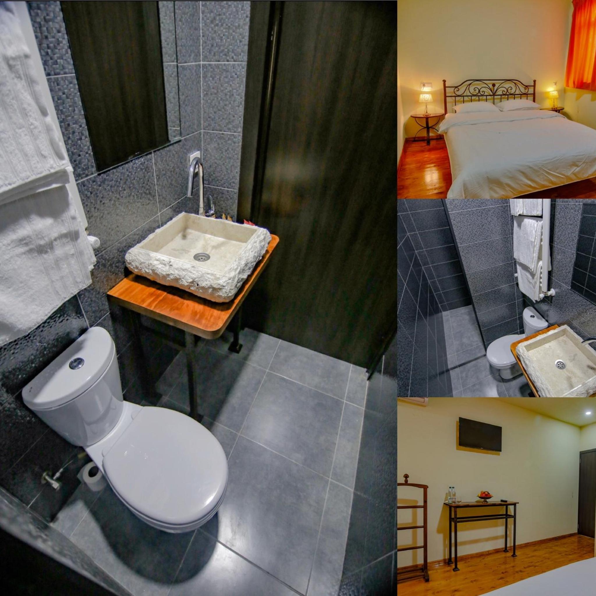 Budget Double Room - Photo 9