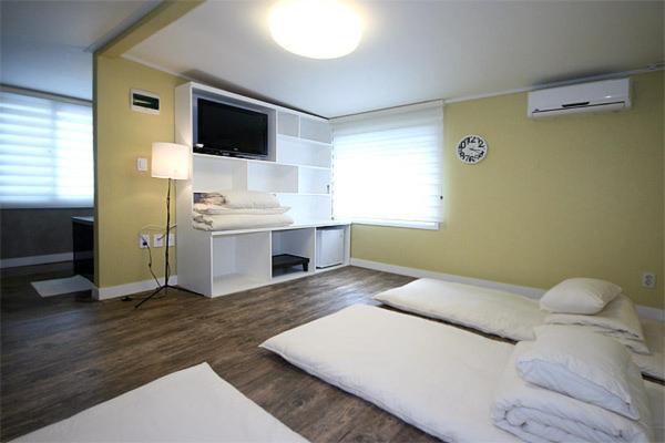 Triple Room - Photo 16