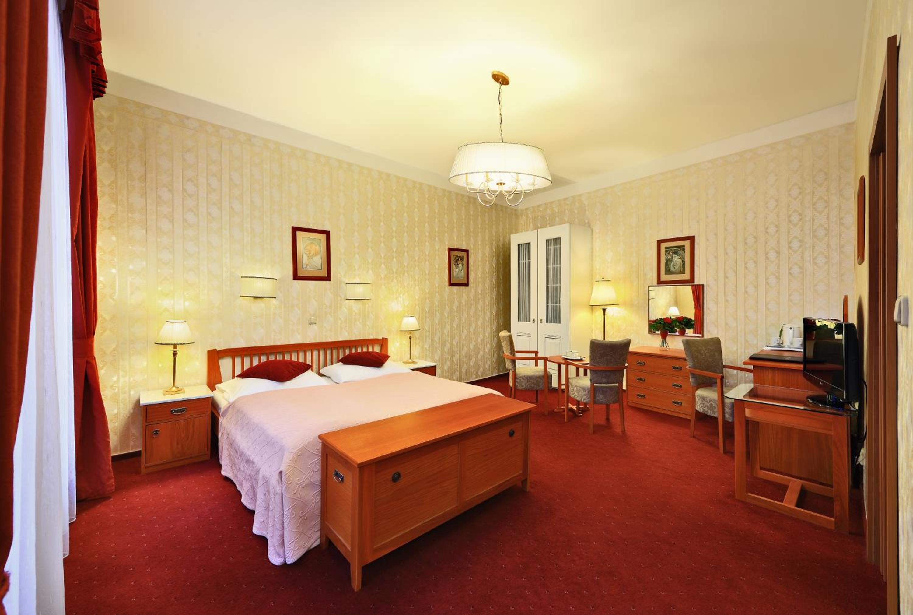 Superior Triple Room